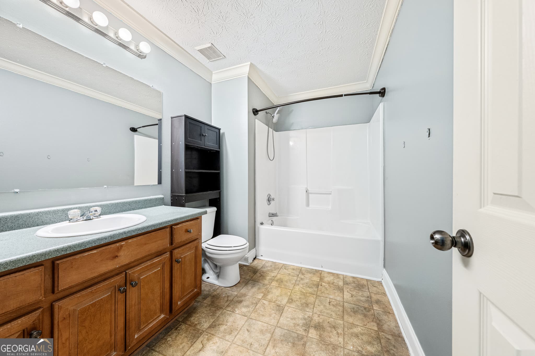 5 bedroom, 2 bathroom, 2,841 sq ft single family residence for sale at 3030 Pulliam Mill Road, Dewy Rose, GA 30634 — photo 6