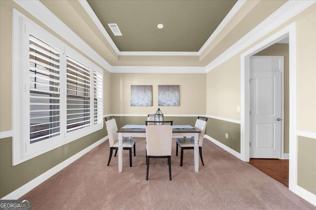 3 bedroom, 3.5 bathroom, 5,056 sq ft single family residence under contract at 3411 Red Tip Landing, Gainesville, GA 30504 — photo 8