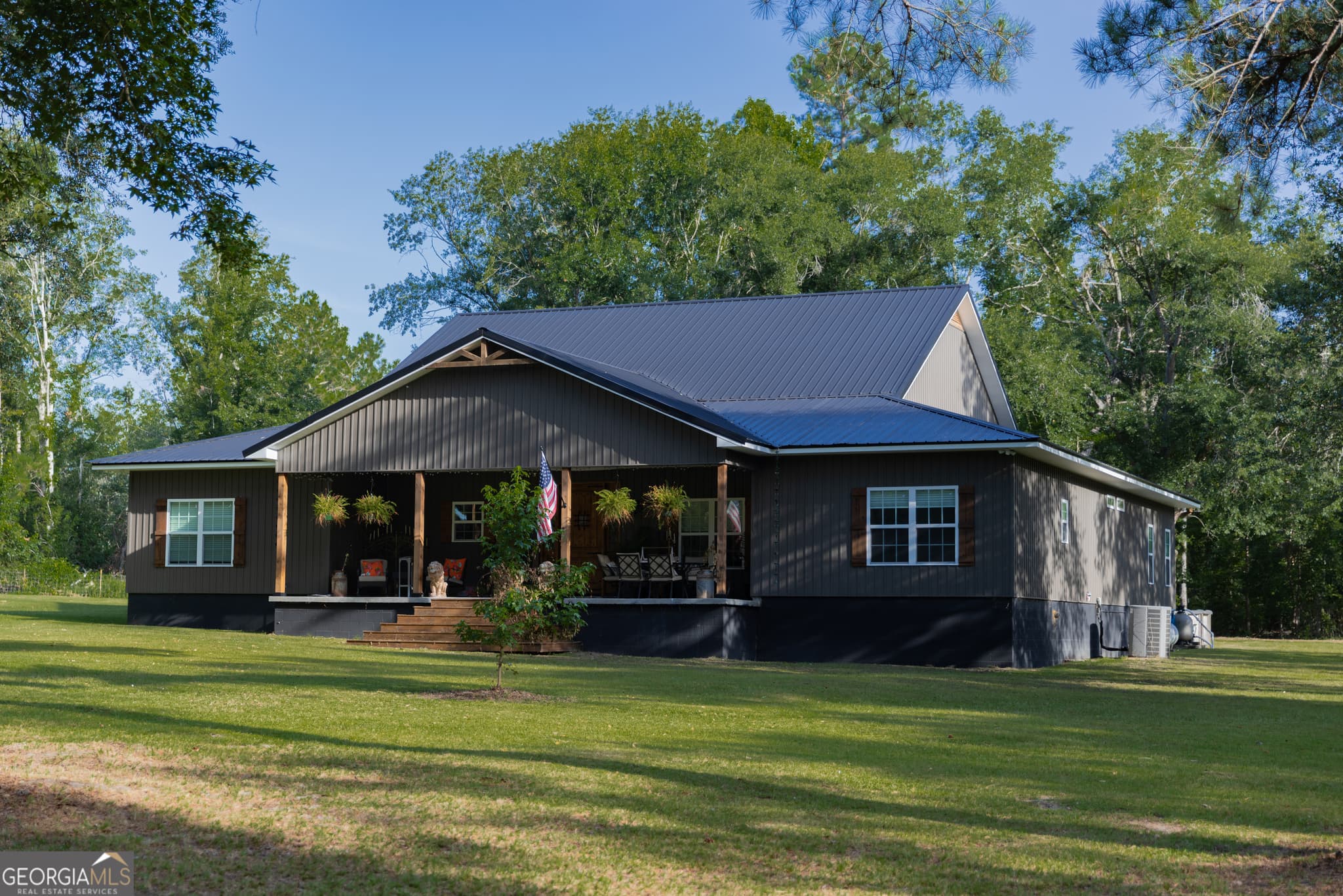 4 bedroom, 3.5 bathroom, 3,840 sq ft single family residence for sale at 2955 Ga Highway 56, Lyons, GA 30436 — photo 2
