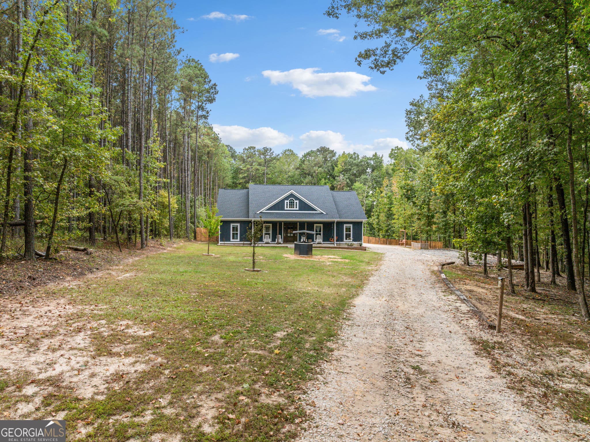 4 bedroom, 3 bathroom, 1,982 sq ft single family residence for sale at 1377 Winding Ridge Drive, Tignall, GA 30668 — photo 4