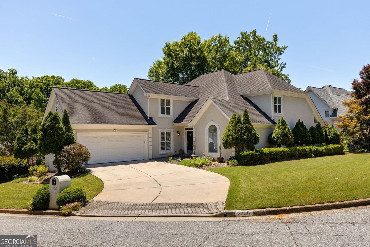3 bedroom, 3.5 bathroom, 3,532 sq ft single family residence for sale at 3736 Harts Place, Atlanta, GA 30341 — photo 1 of 41