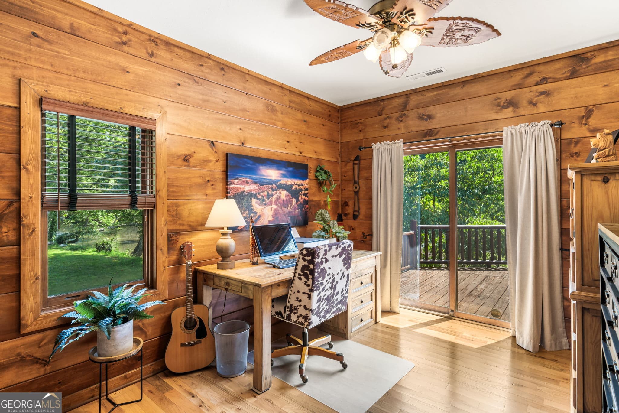 3 bedroom, 3 bathroom cabin,single family residence for sale at 58 Woodberry Lane, Murphy, NC 28906 — photo 10