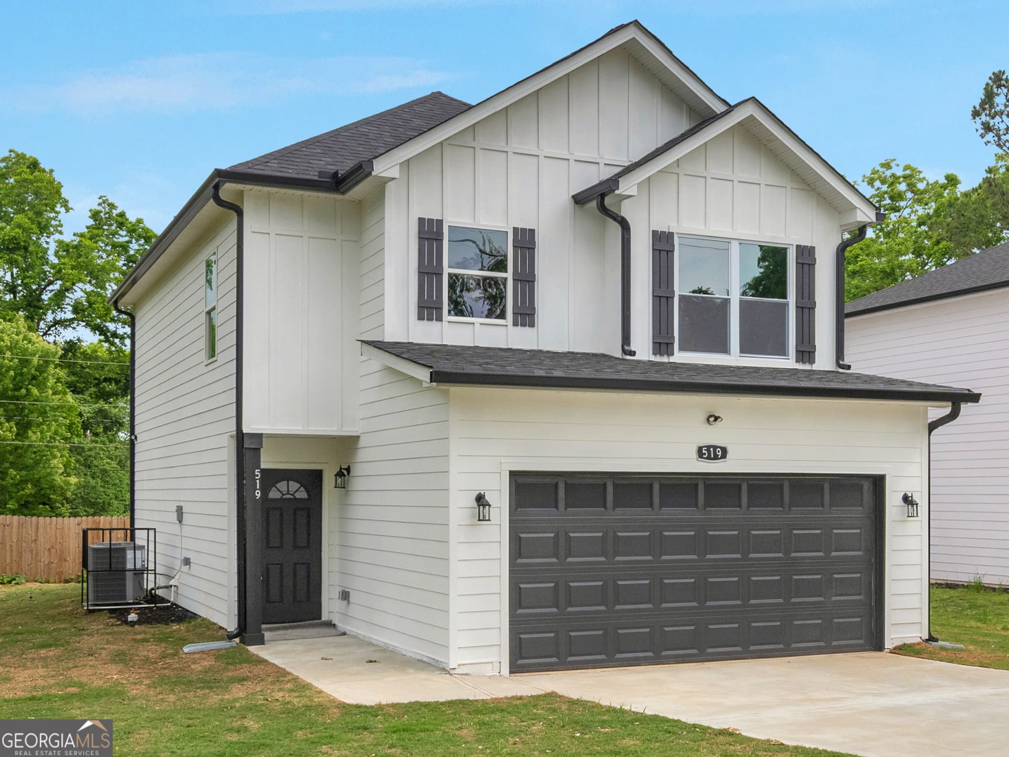 3 bedroom, 2.5 bathroom, 2,100 sq ft single family residence sold at 519 E Chappell Street, Griffin, GA 30223