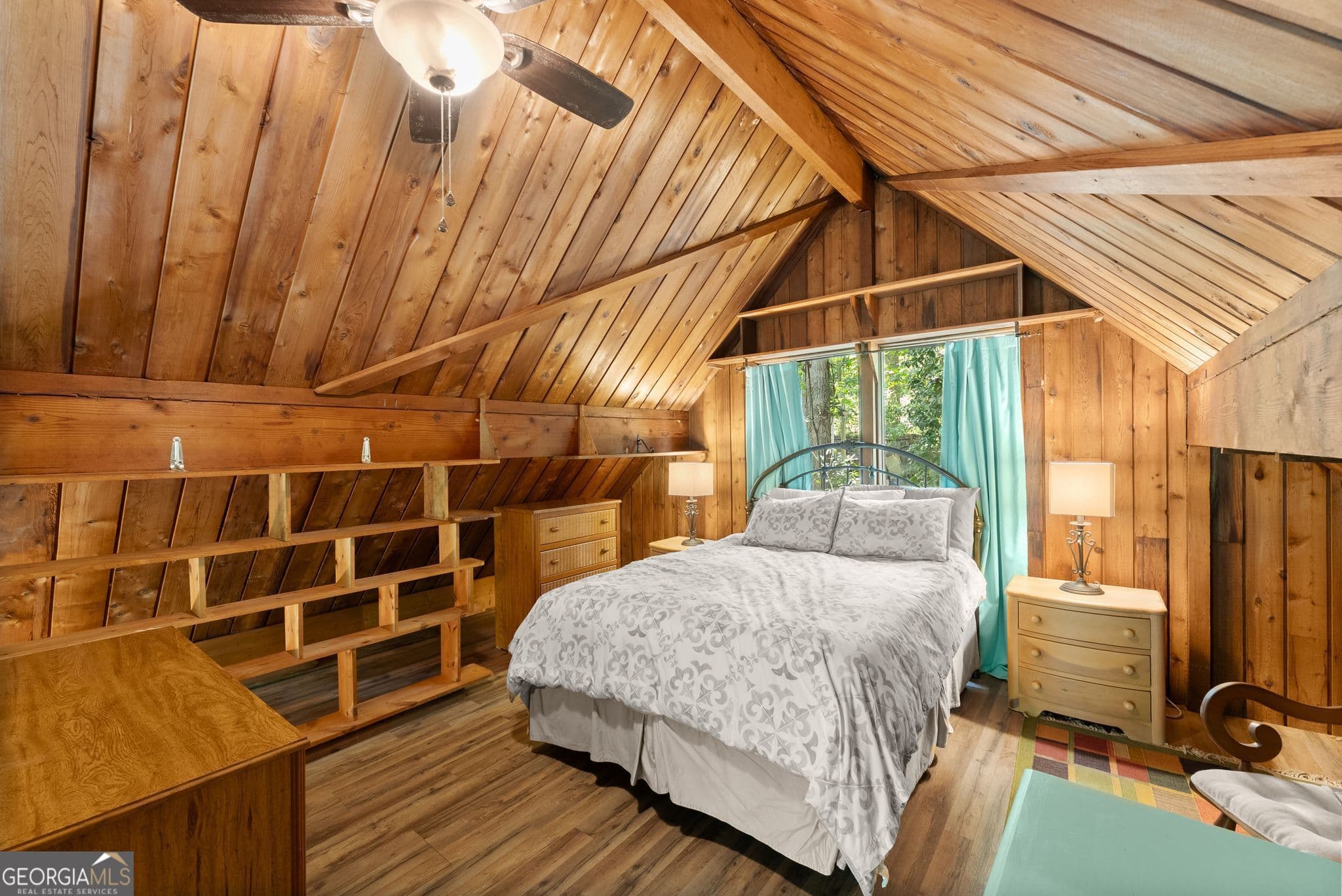 2 bedroom, 1 bathroom, 825 sq ft cabin,single family residence under contract at 302 Normandy Trail, Lavonia, GA 30553 — photo 5