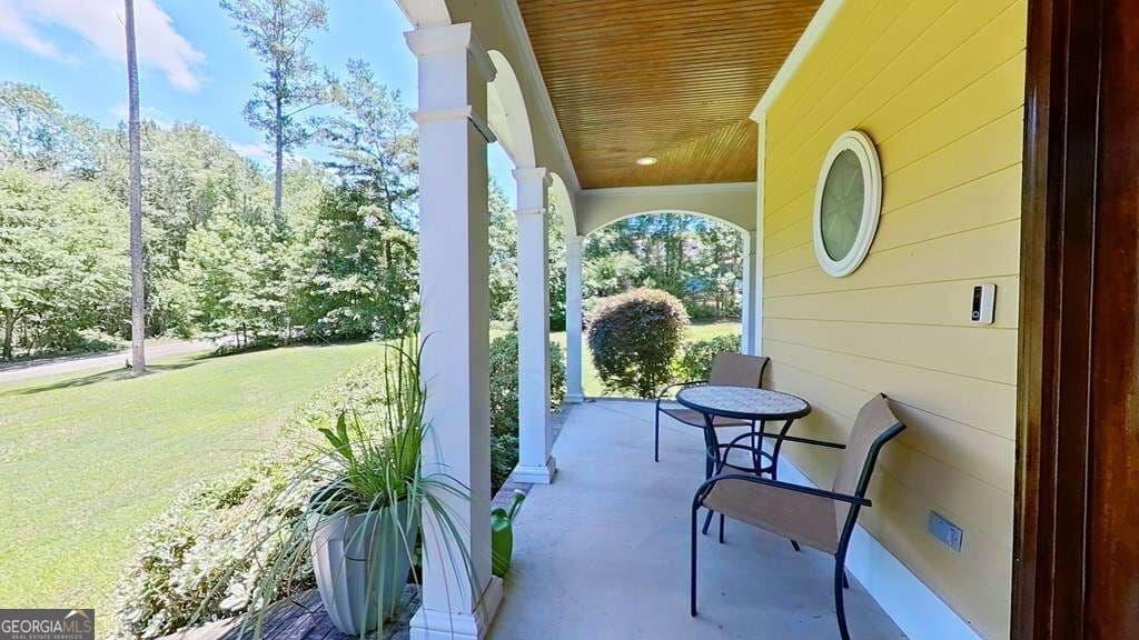4 bedroom, 3 bathroom, 4,837 sq ft single family residence for sale at 110 Trail Creek Drive, Thomasville, GA 31757 — photo 5