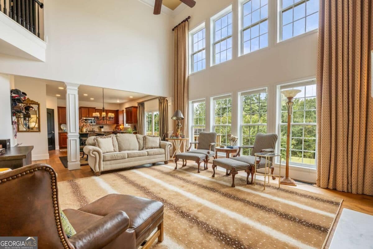 6 bedroom, 4 bathroom, 4,110 sq ft single family residence for sale at 258 Downing Street, Hoschton, GA 30548 — photo 9