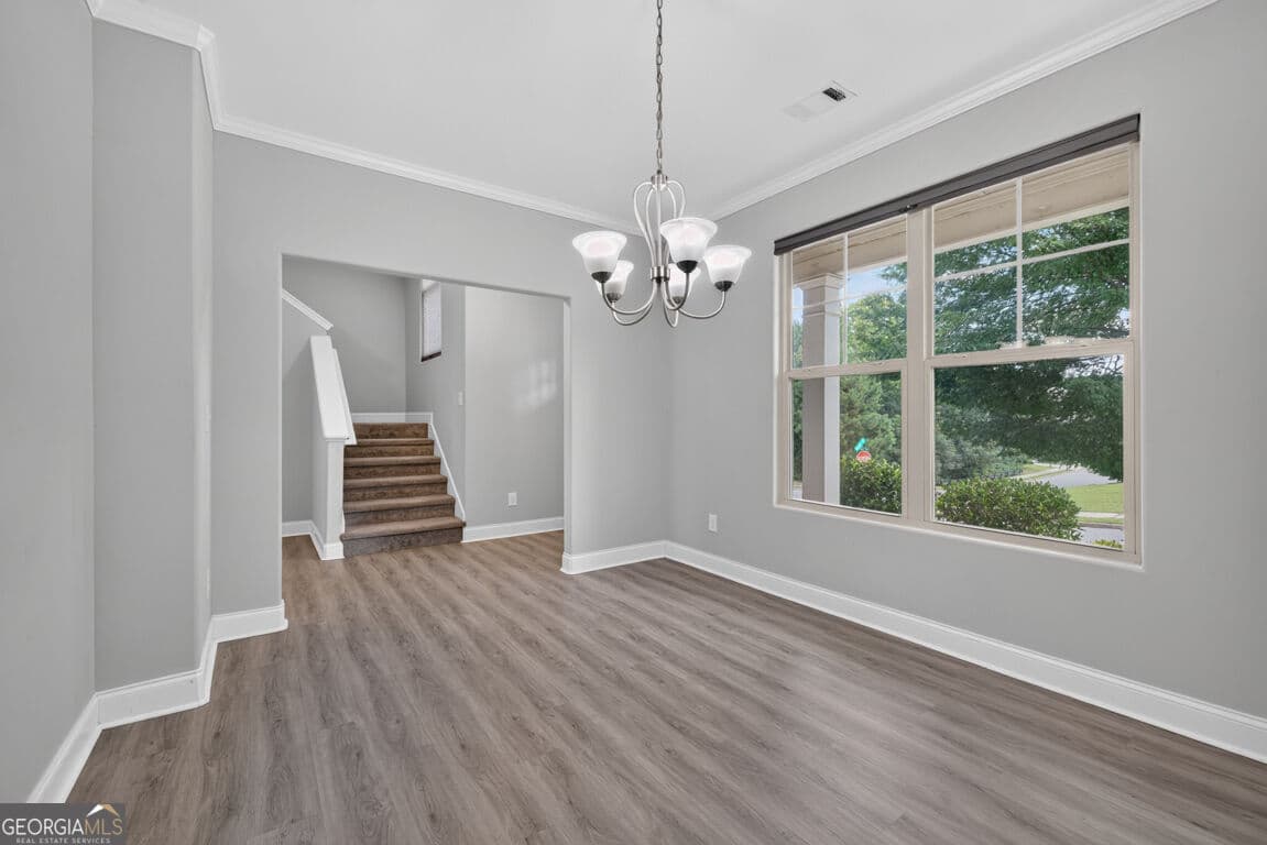 5 bedroom, 3 bathroom, 2,620 sq ft single family residence for sale at 1202 Lincoln Lane, Braselton, GA 30517 — photo 9