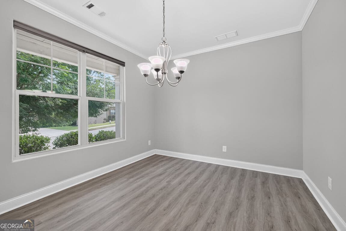 5 bedroom, 3 bathroom, 2,620 sq ft single family residence for sale at 1202 Lincoln Lane, Braselton, GA 30517 — photo 8