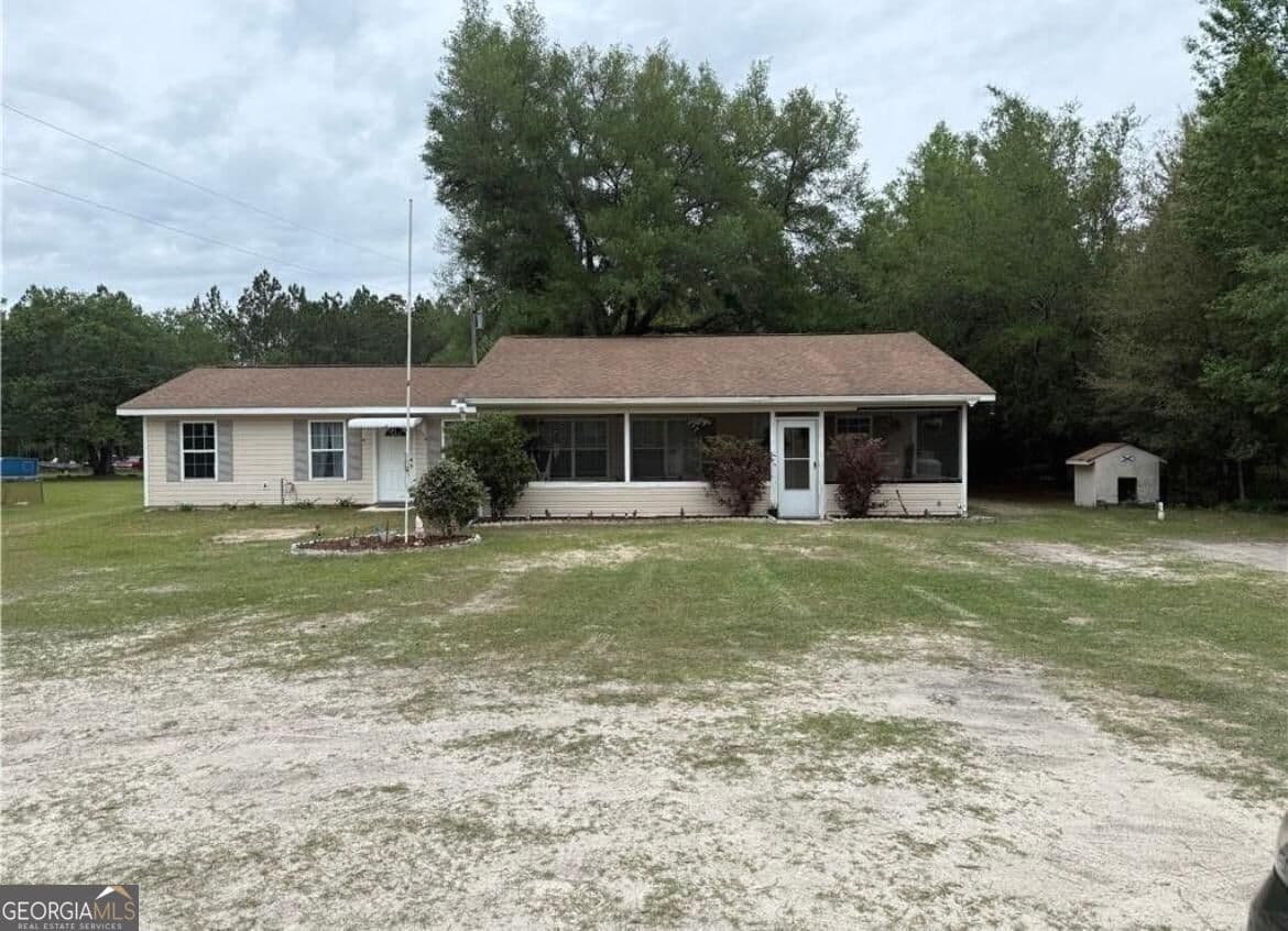 4 bedroom, 2 bathroom, 1,472 sq ft single family residence for sale at 1365 Ballfield Road, Hortense, GA 31543