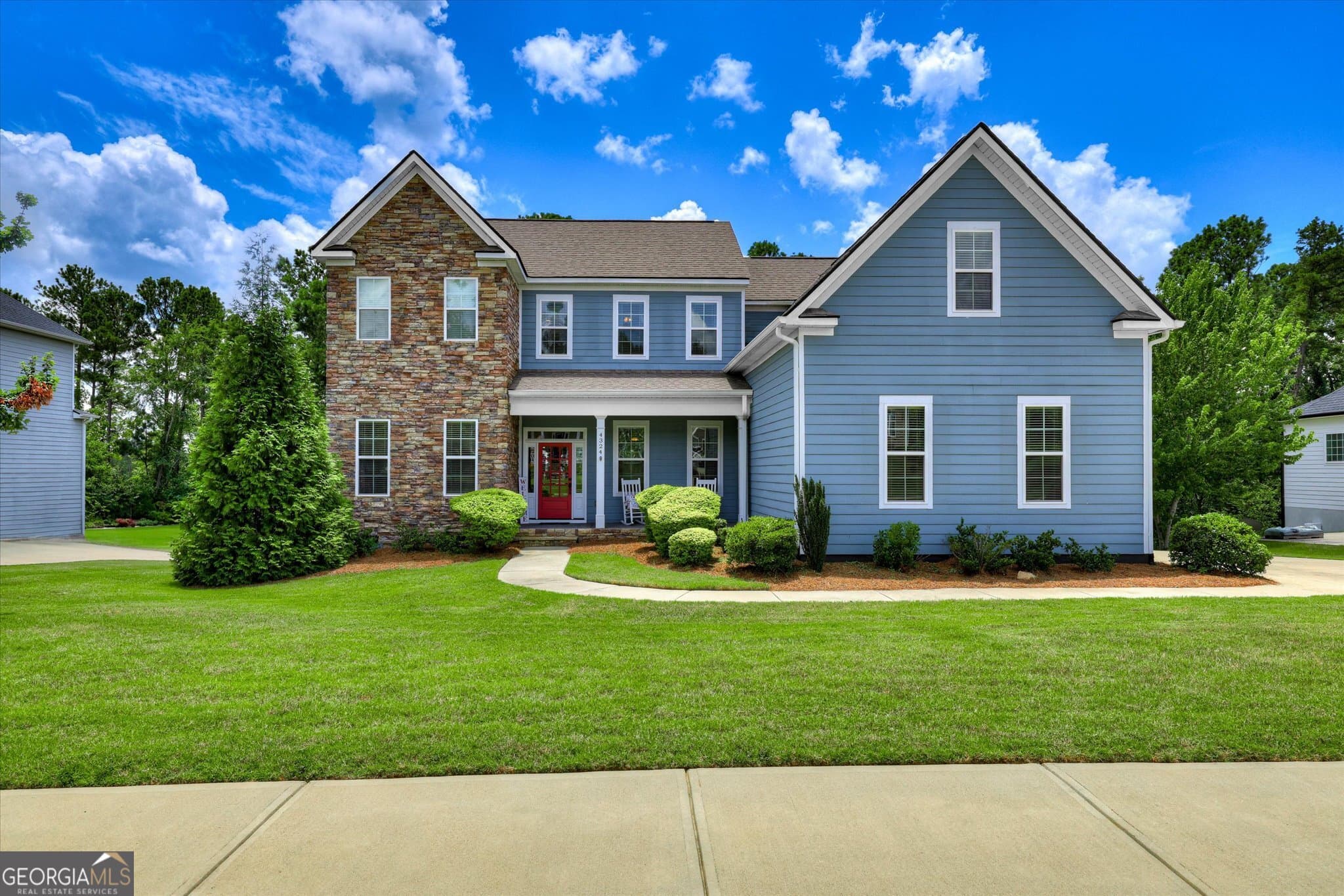 5 bedroom, 3.5 bathroom, 4,231 sq ft single family residence for sale at 4324 Sabal Drive, Evans, GA 30809 — photo 2