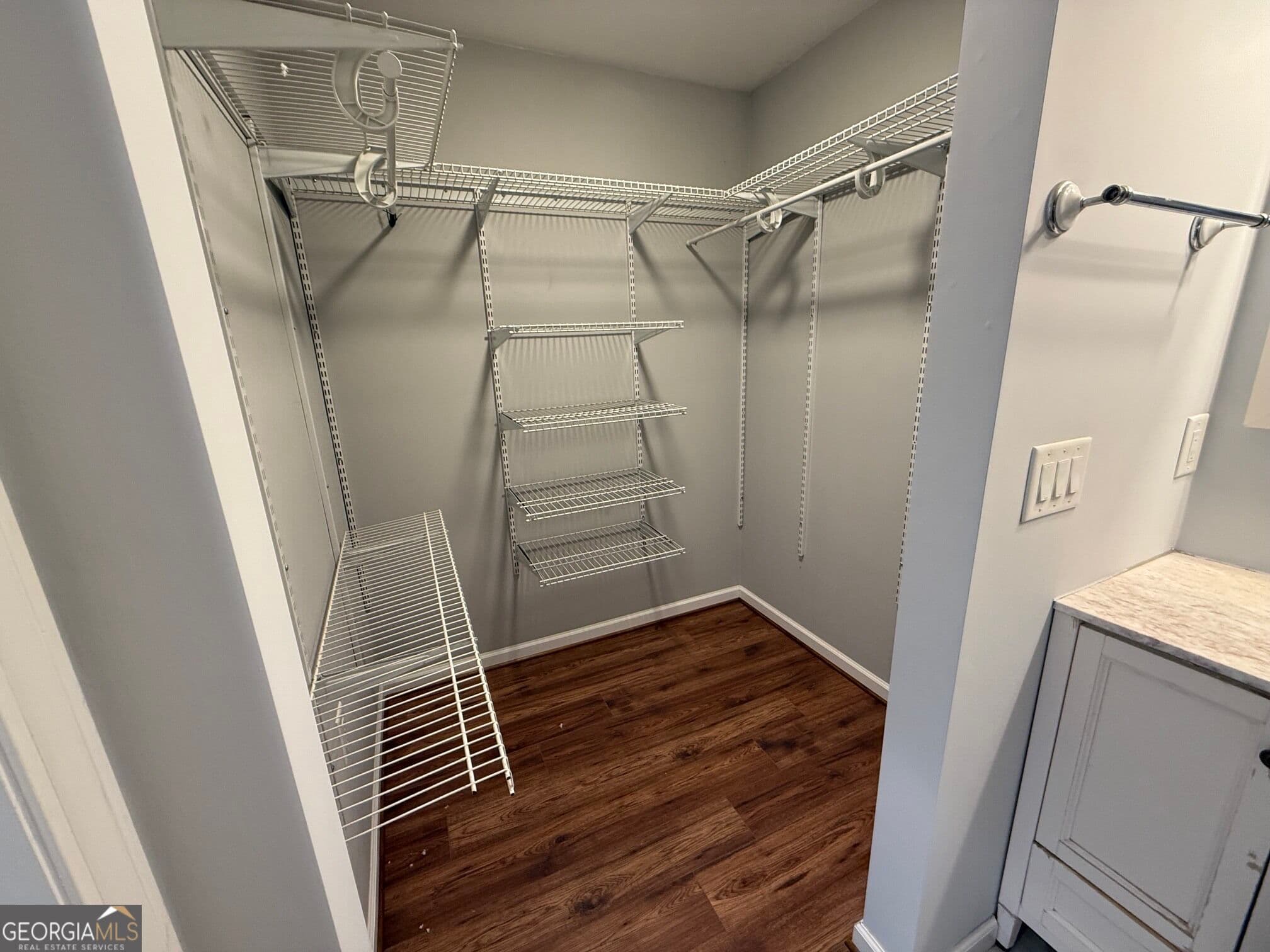 1 bedroom, 1 bathroom, 648 sq ft single family residence for rent at 830 Eagle Grove School Road, Canon, GA 30520 for $1,100 a month — photo 7