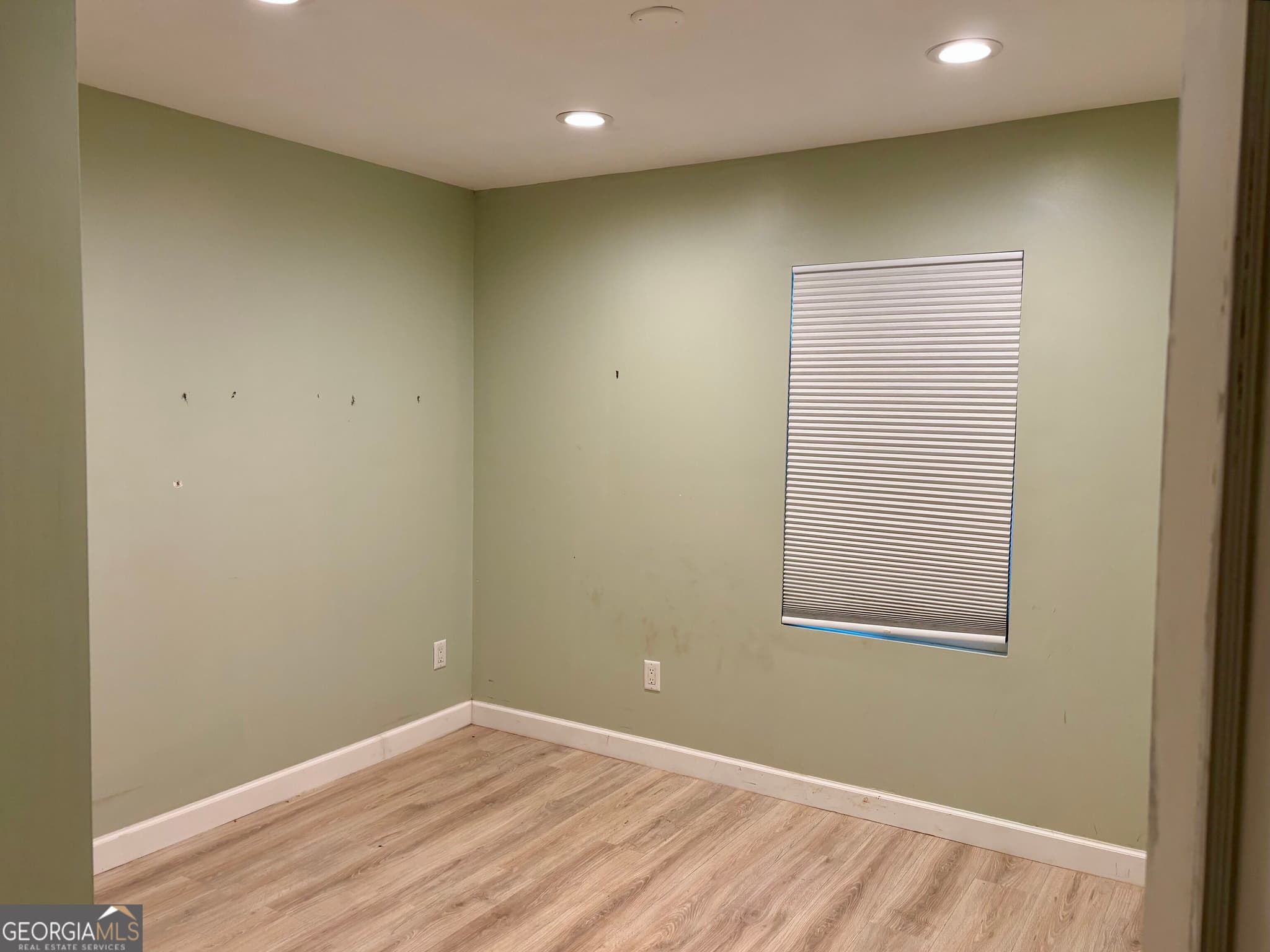 3 bedroom, 2 bathroom, 984 sq ft single family residence for sale at 611 Ann Street, St. Marys, GA 31558 — photo 6
