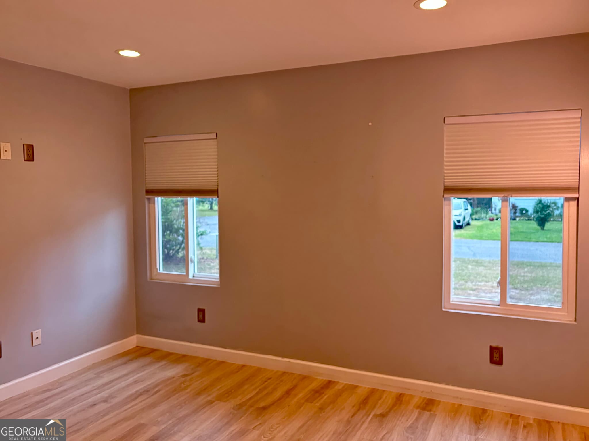 3 bedroom, 2 bathroom, 984 sq ft single family residence for sale at 611 Ann Street, St. Marys, GA 31558 — photo 9