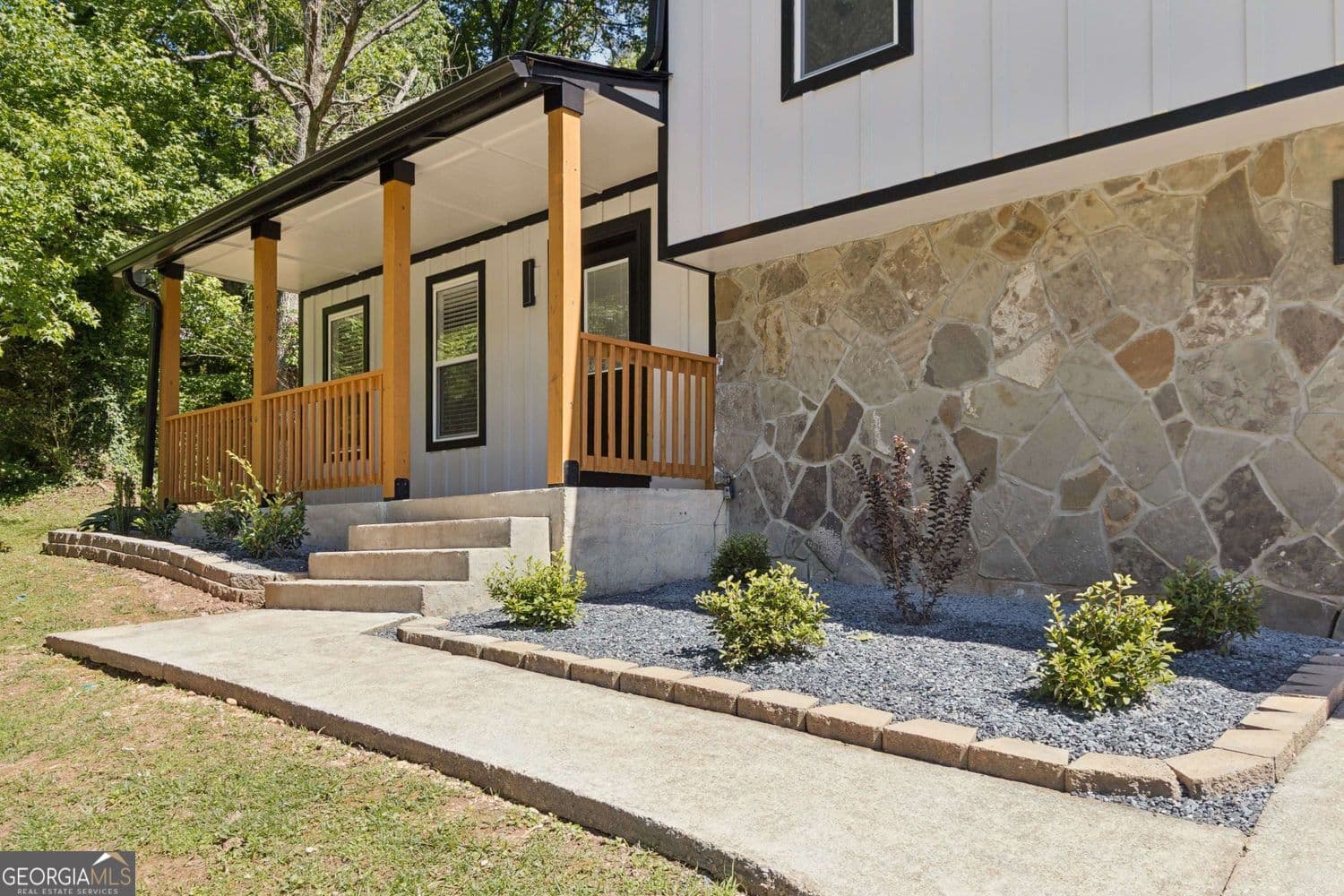 3 bedroom, 2 bathroom, 1,680 sq ft single family residence sold at 708 Greenhedge Drive, Stone Mountain, GA 30088