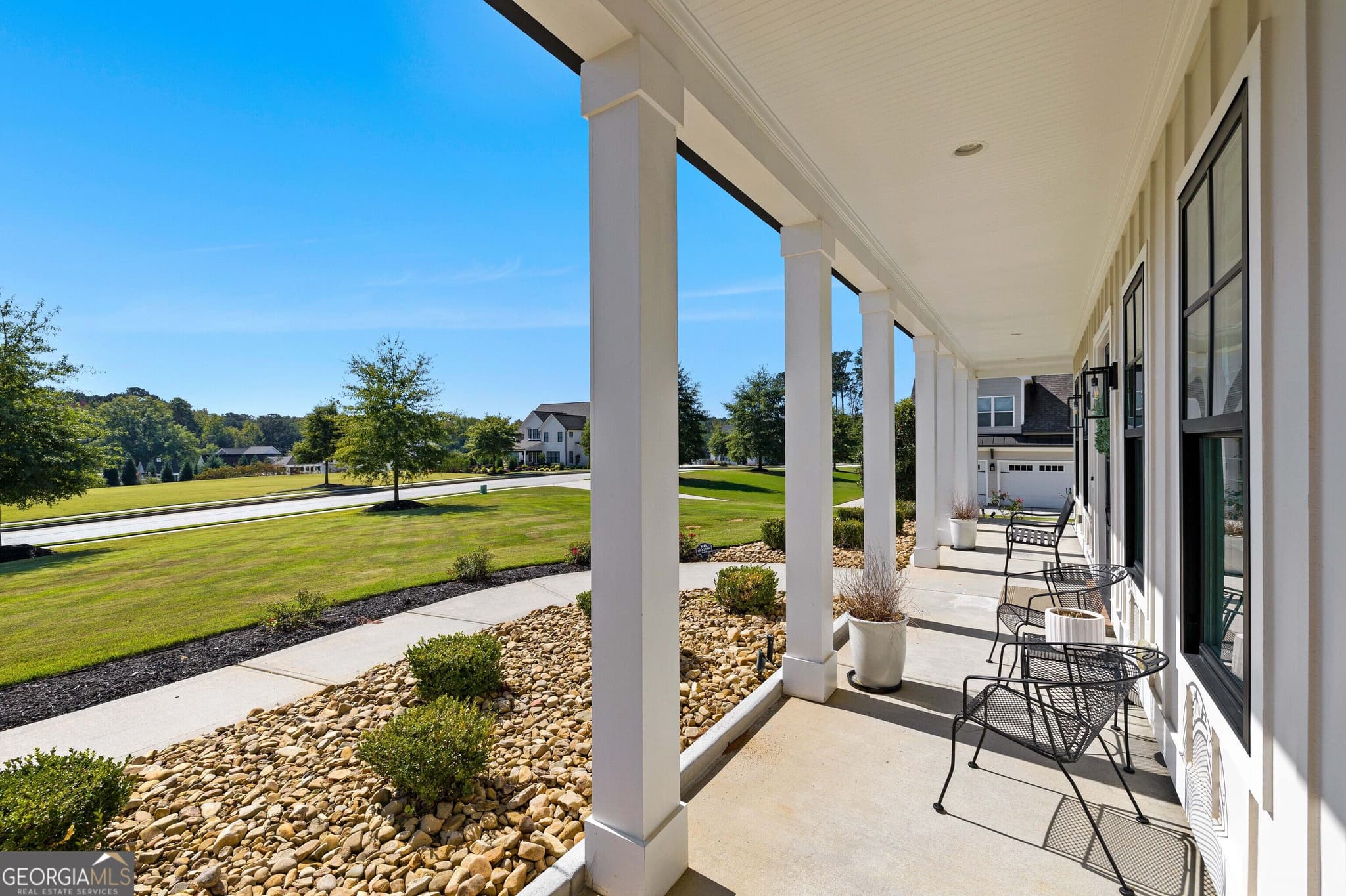4 bedroom, 3.5 bathroom, 3,170 sq ft single family residence for sale at 160 Brayden Drive, Tyrone, GA 30290 — photo 7