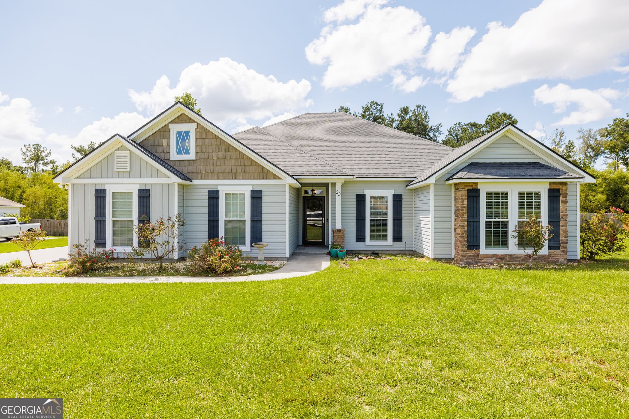 4 bedroom, 2 bathroom, 1,950 sq ft single family residence for sale at 33 Ruger Circle, Lakeland, GA 31635