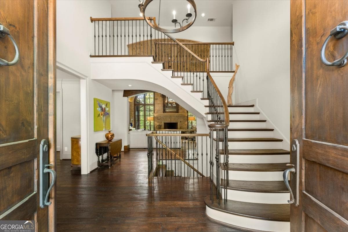 7 bedroom, 8.5 bathroom single family residence for sale at 581 Pine Valley Road, Marietta, GA 30067 — photo 6