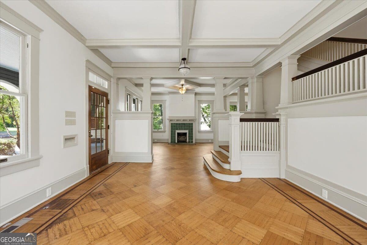 4 bedroom, 3 bathroom, 3,325 sq ft single family residence for sale at 164 Oakhaven Avenue, Macon, GA 31204 — photo 6