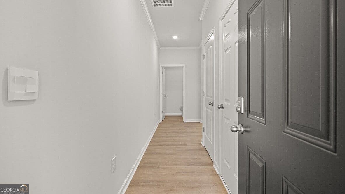 4 bedroom, 2.5 bathroom, 1,877 sq ft single family residence for sale at 4408 Manor Hill Drive, Union City, GA 30291 — photo 2