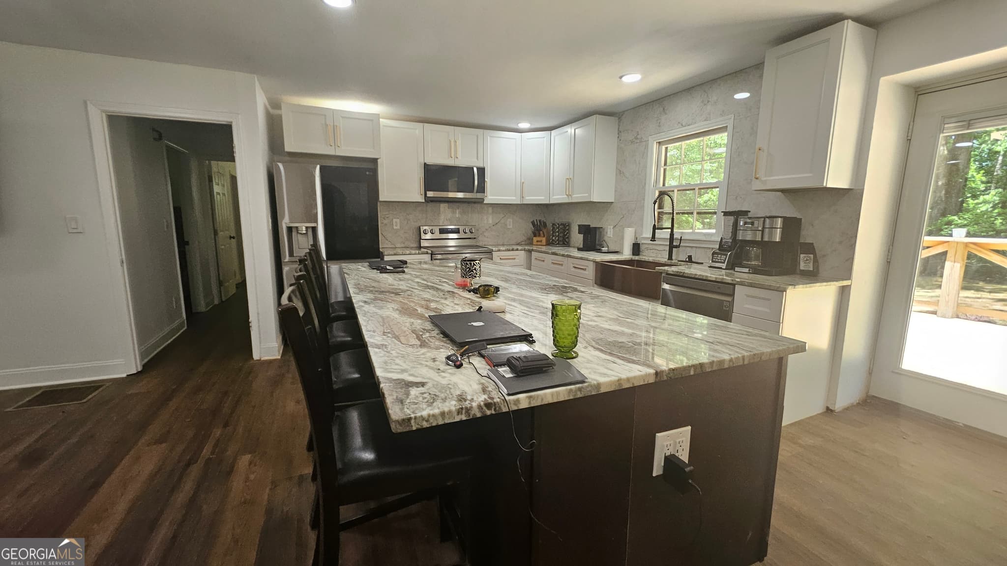 5 bedroom, 4 bathroom, 2,600 sq ft single family residence for sale at 4360 SW Stonewall Tell Road, College Park, GA 30349 — photo 9