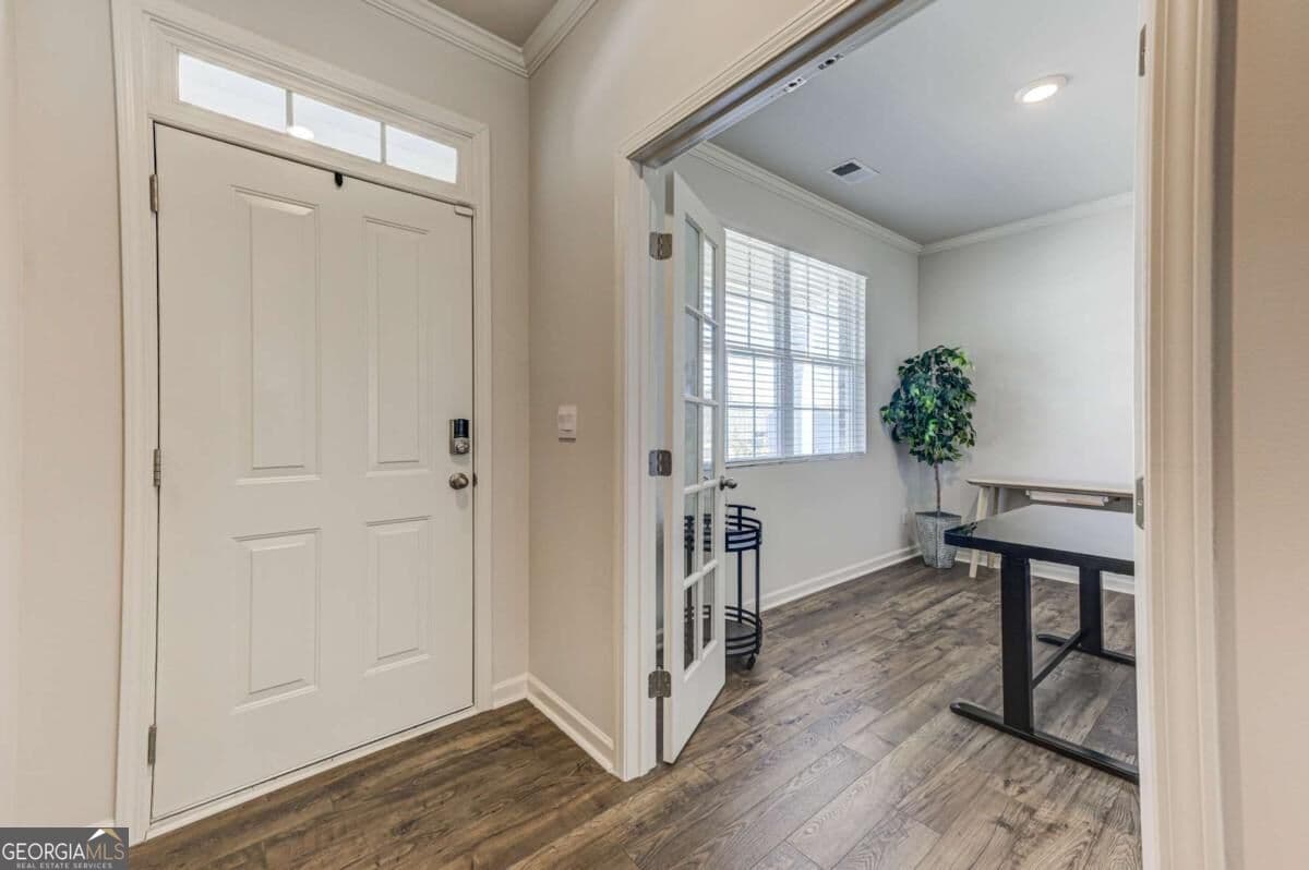 4 bedroom, 2.5 bathroom single family residence for rent at 3154 Ellenton Drive, Lithia Springs, GA 30122 for $2,950 a month — photo 4