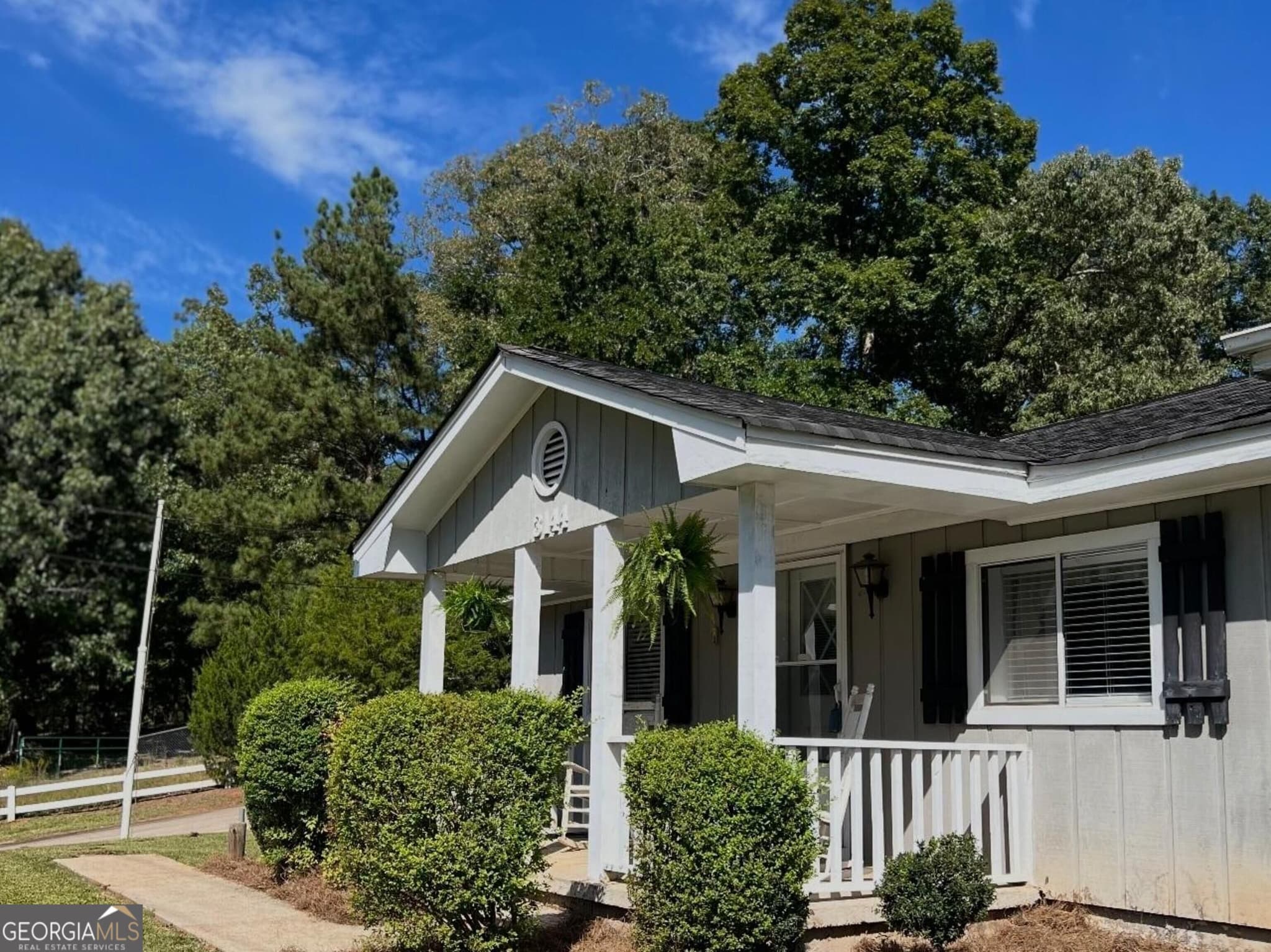 3 bedroom, 1.5 bathroom, 1,880 sq ft single family residence for sale at 3144 Highway 20, Conyers, GA 30013 — photo 4