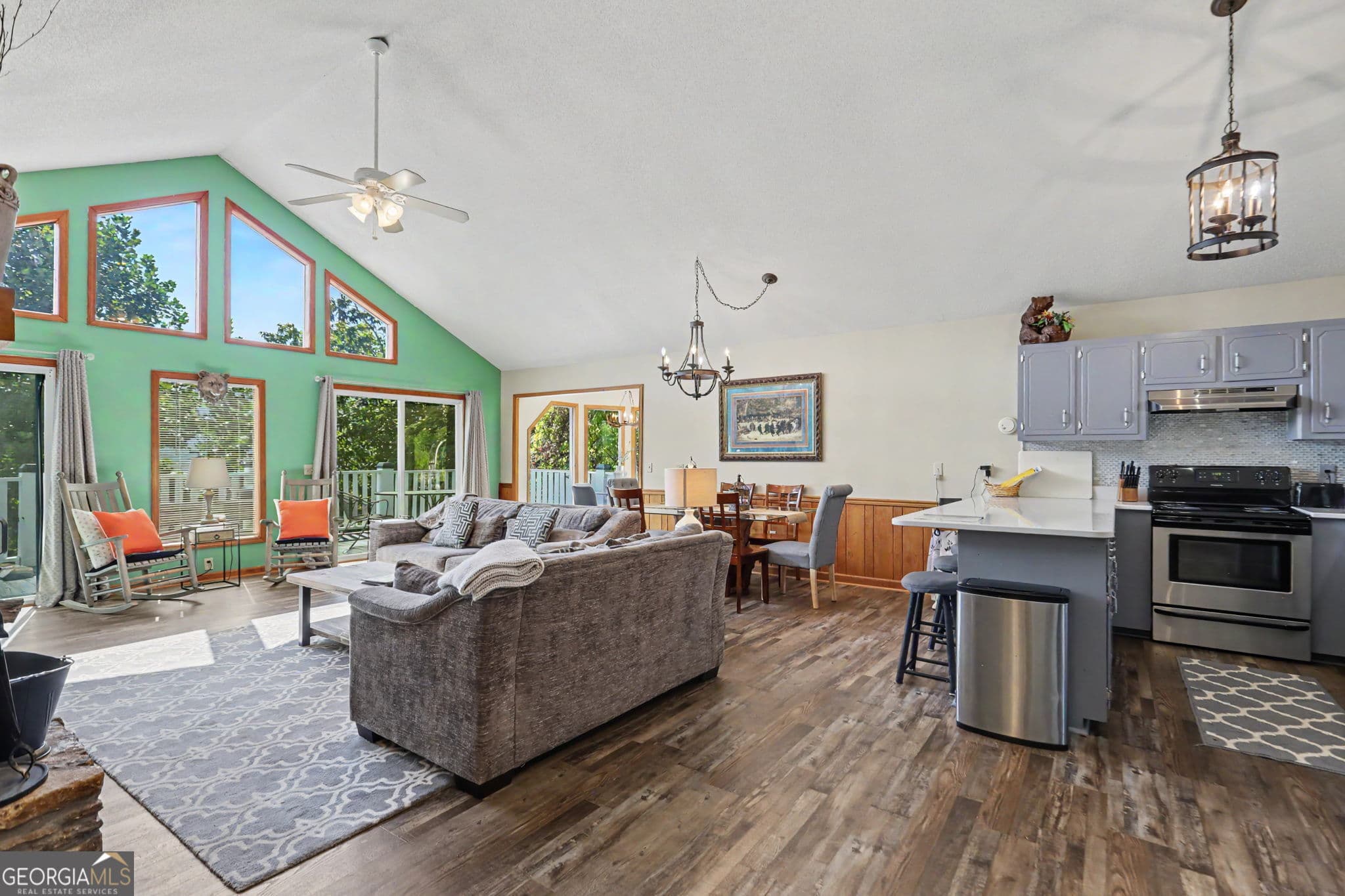 4 bedroom, 3 bathroom, 3,330 sq ft single family residence for sale at 119 Buttermilk Circle, Dillard, GA 30537 — photo 5