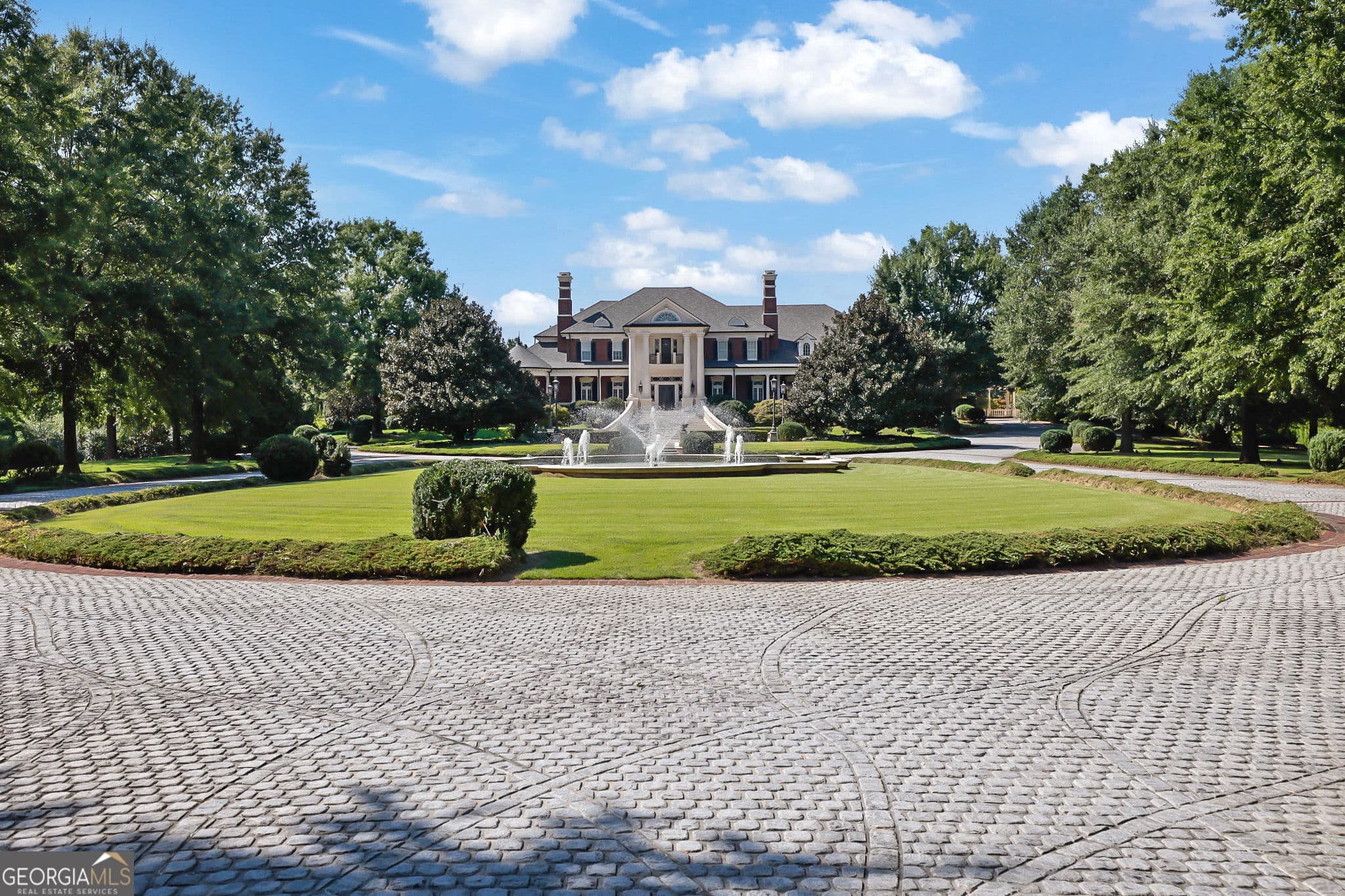 12 bedroom, 16.5 bathroom, 26,233 sq ft single family residence for sale at 5200 Moore Road, Suwanee, GA 30024 — photo 4