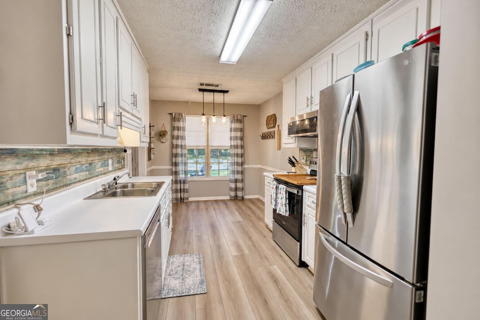 3 bedroom, 2 bathroom, 1,475 sq ft single family residence for sale at 70 Alcovy Circle, Covington, GA 30014 — photo 9