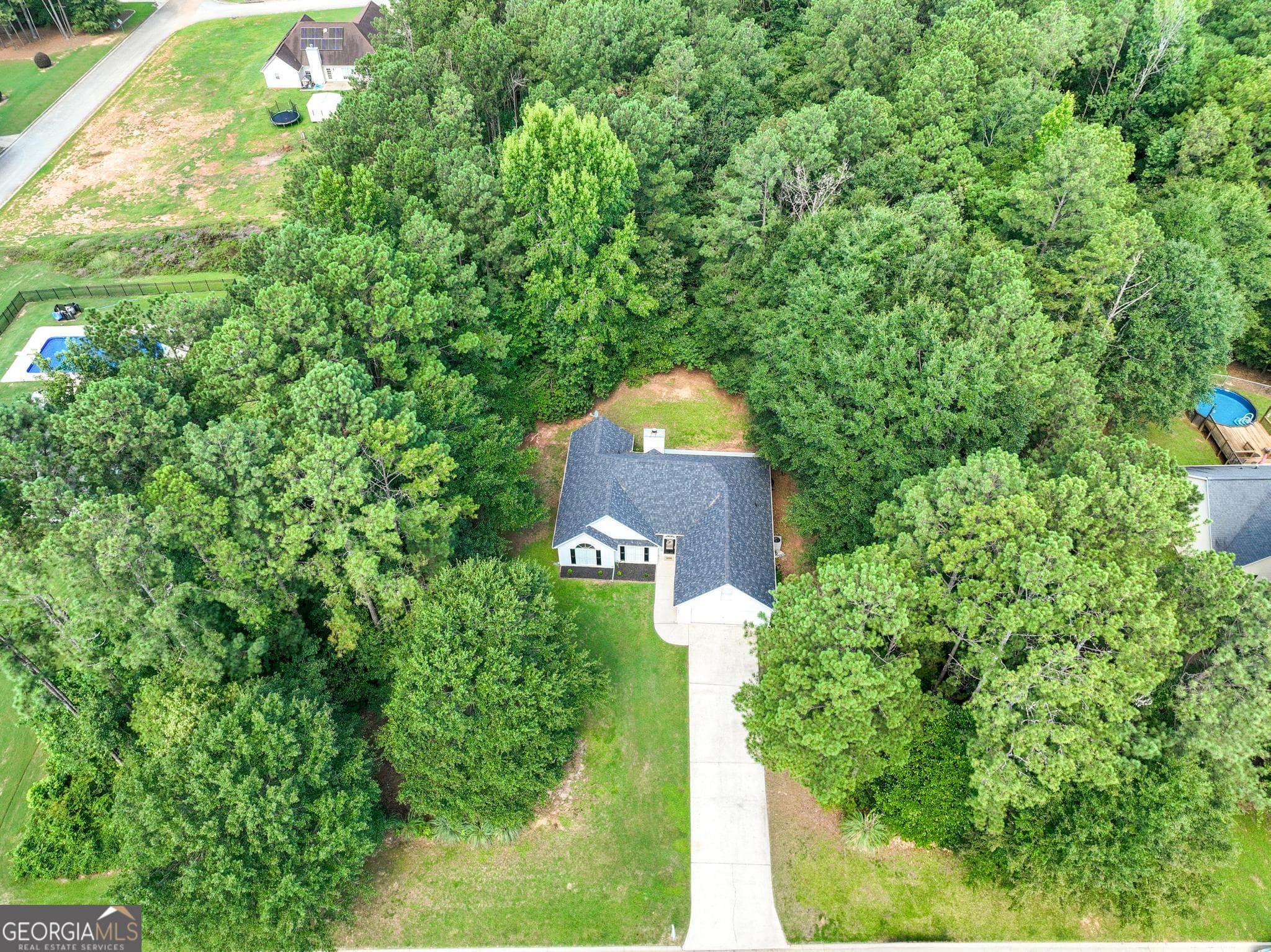 4 bedroom, 2 bathroom, 1,956 sq ft single family residence for sale at 420 Ray Way, Jenkinsburg, GA 30234