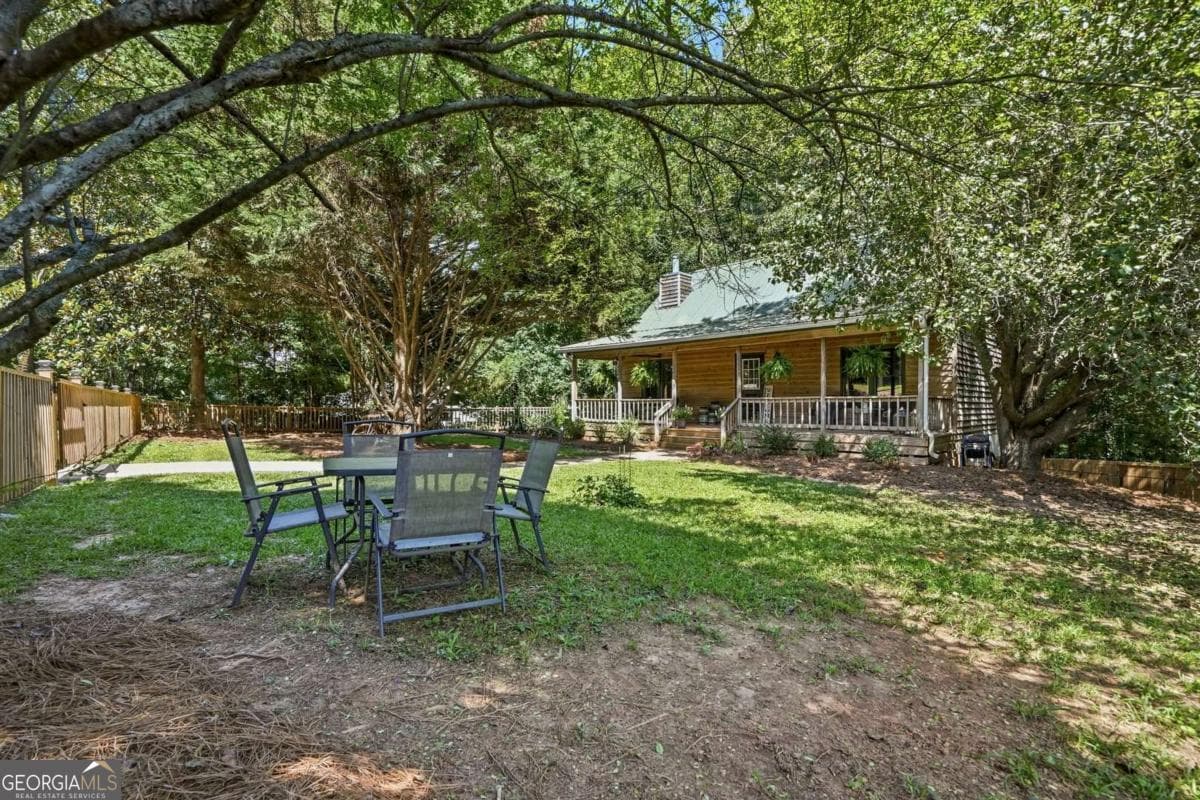 4 bedroom, 2 bathroom, 2,560 sq ft single family residence for sale at 475 Pendergrass Road, Winder, GA 30680 — photo 2
