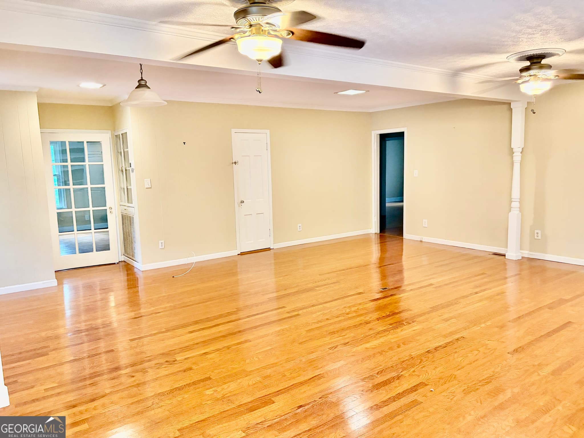 4 bedroom, 2.5 bathroom, 2,593 sq ft single family residence for sale at 323 Trammell Street, Calhoun, GA 30701 — photo 7