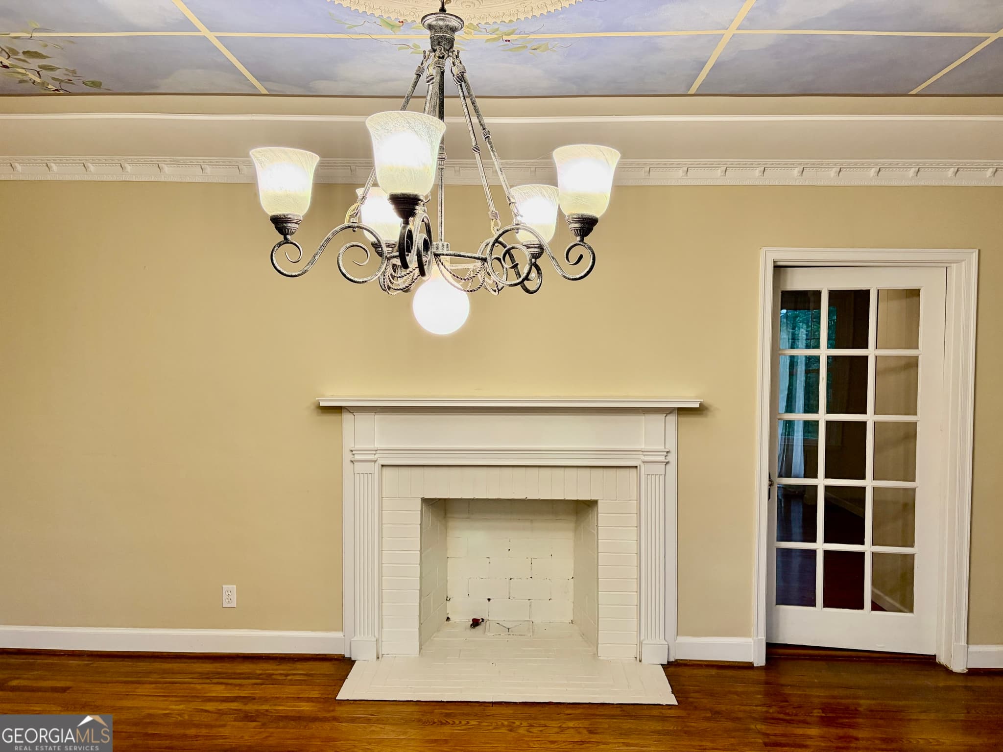 4 bedroom, 2.5 bathroom, 2,593 sq ft single family residence for sale at 323 Trammell Street, Calhoun, GA 30701 — photo 3