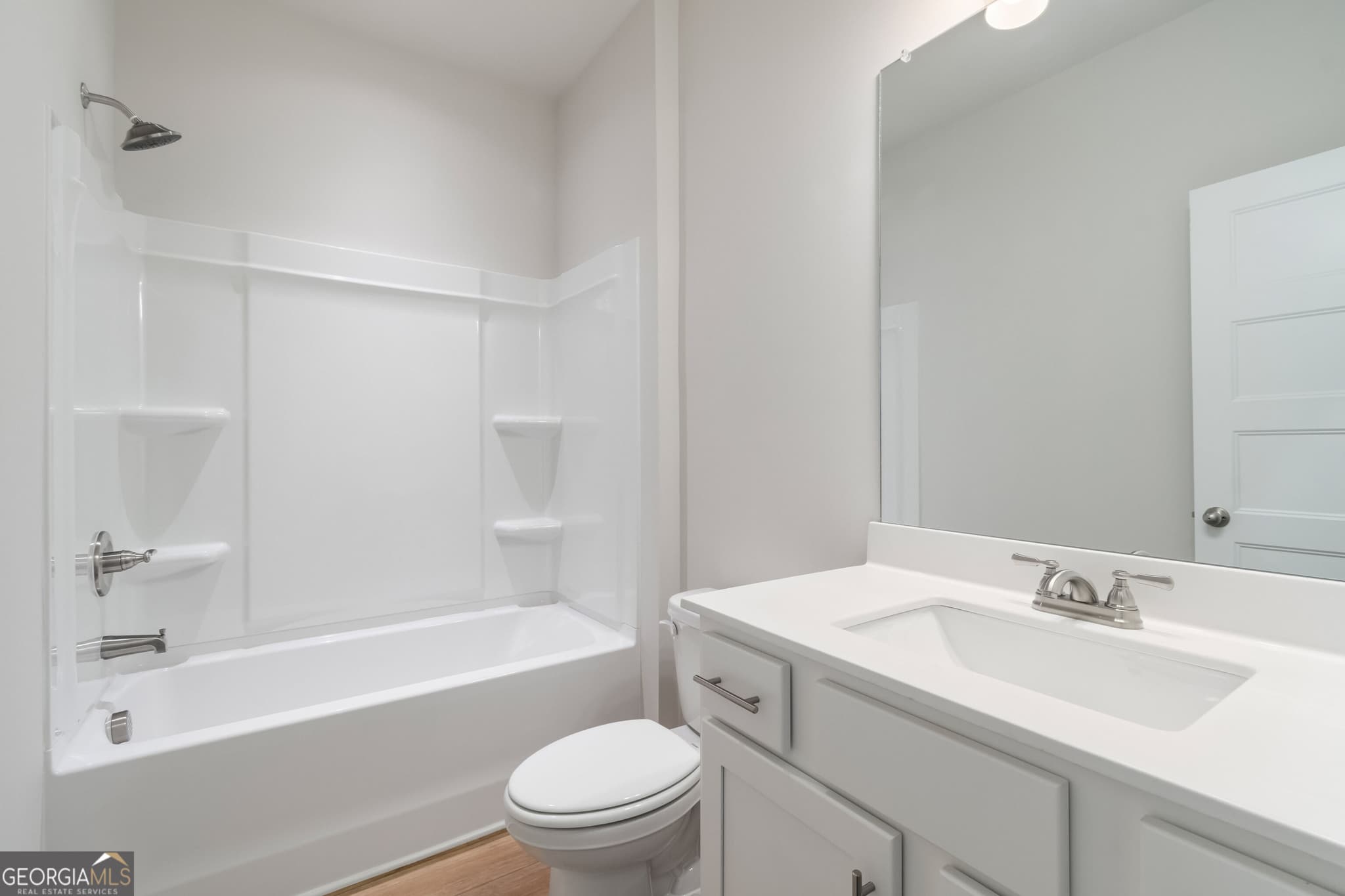 5 bedroom, 4 bathroom, 2,800 sq ft single family residence for sale at 681 Winding Rose Drive, Hoschton, GA 30548 — photo 6