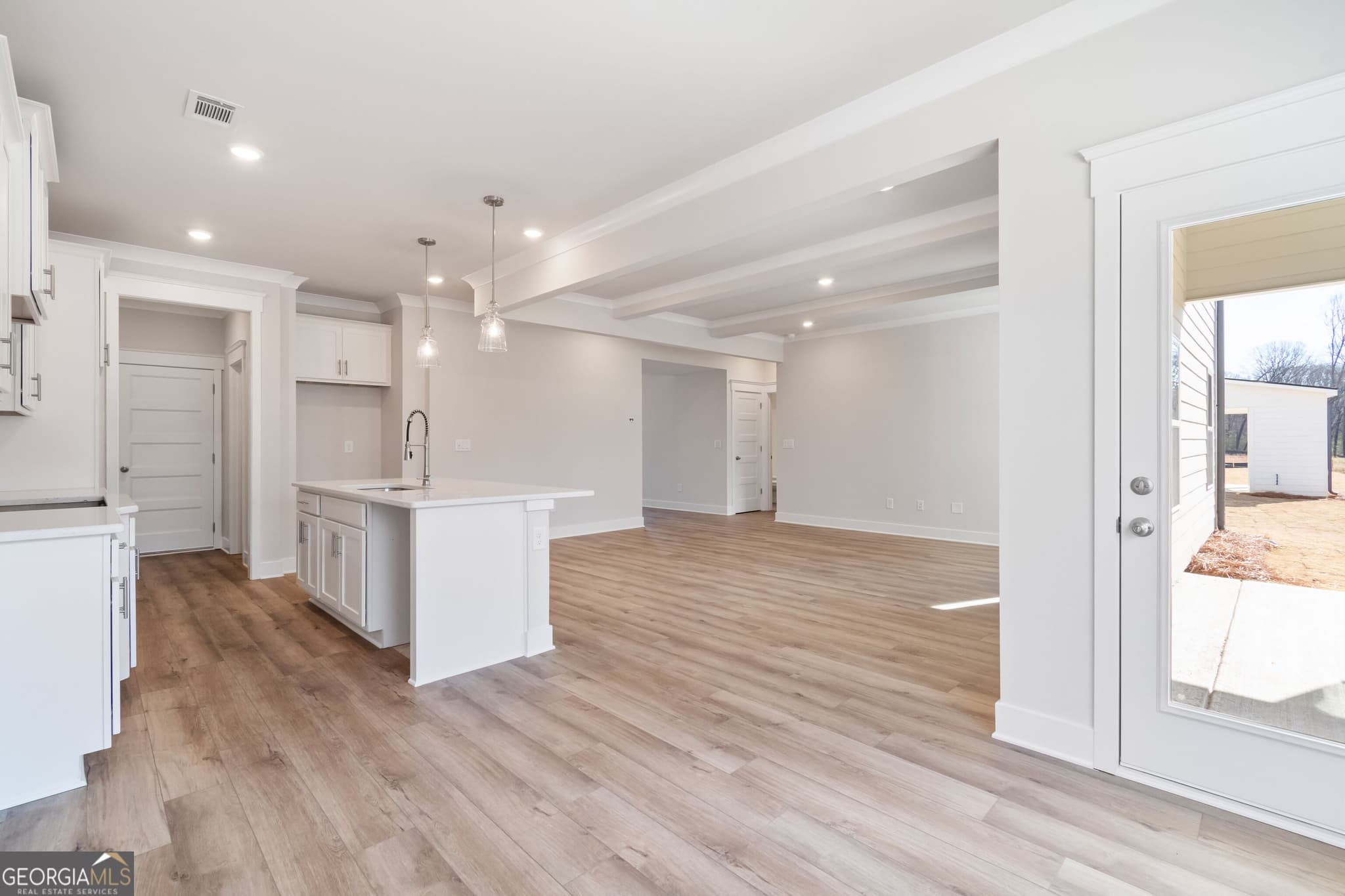 5 bedroom, 4 bathroom, 2,800 sq ft single family residence for sale at 681 Winding Rose Drive, Hoschton, GA 30548 — photo 10
