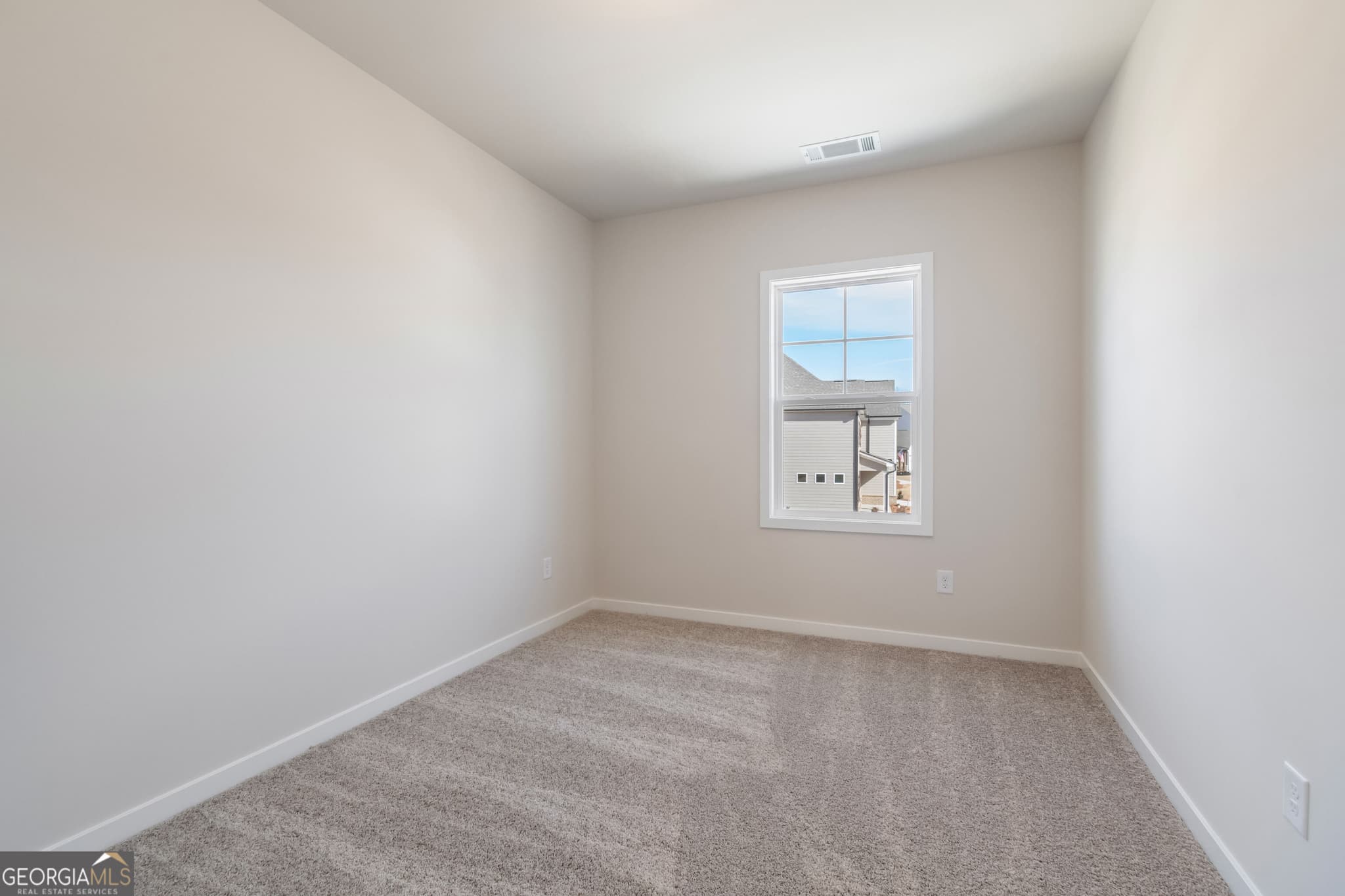 5 bedroom, 4 bathroom, 2,800 sq ft single family residence for sale at 681 Winding Rose Drive, Hoschton, GA 30548 — photo 8