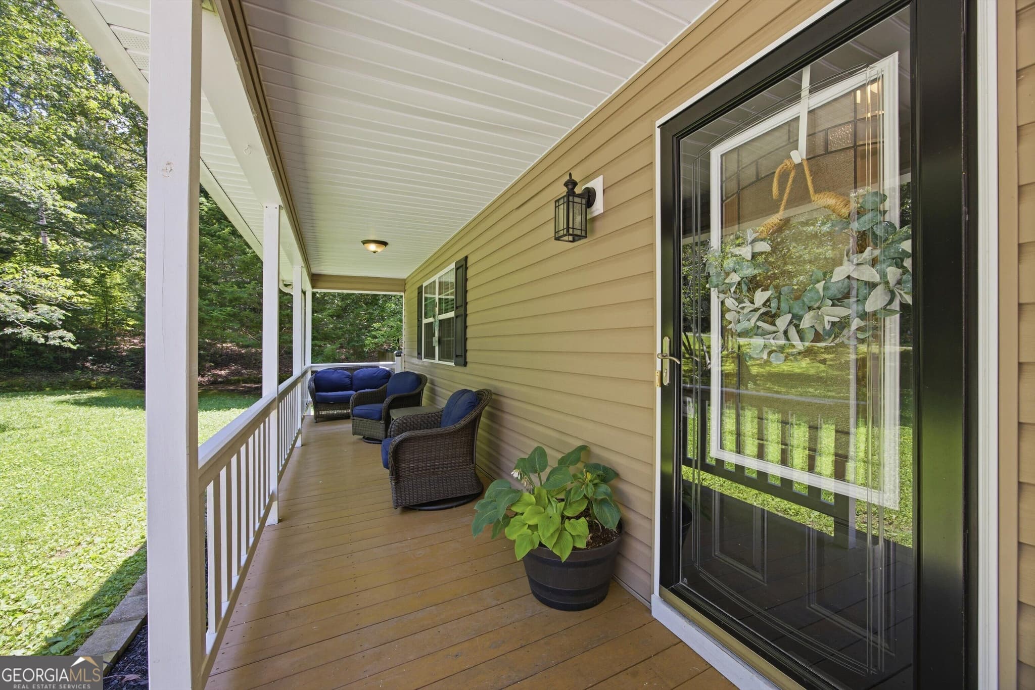 4 bedroom, 3.5 bathroom, 2,598 sq ft single family residence for rent at 117 S Forest Road, Chickamauga, GA 30707 for $2,700 a month — photo 4