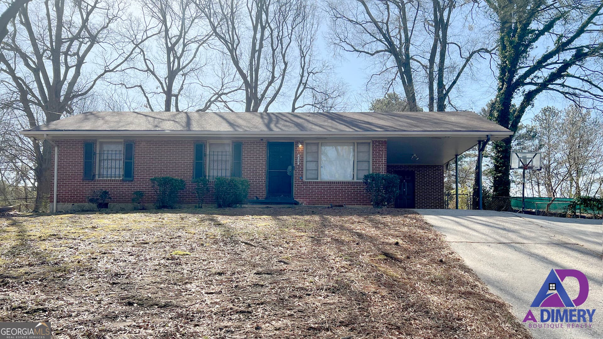 3 bedroom, 2 bathroom, 984 sq ft single family residence for rent at 2040 Blayton Circle, Atlanta, GA 30314 for $1,800 a month — photo 1 of 5