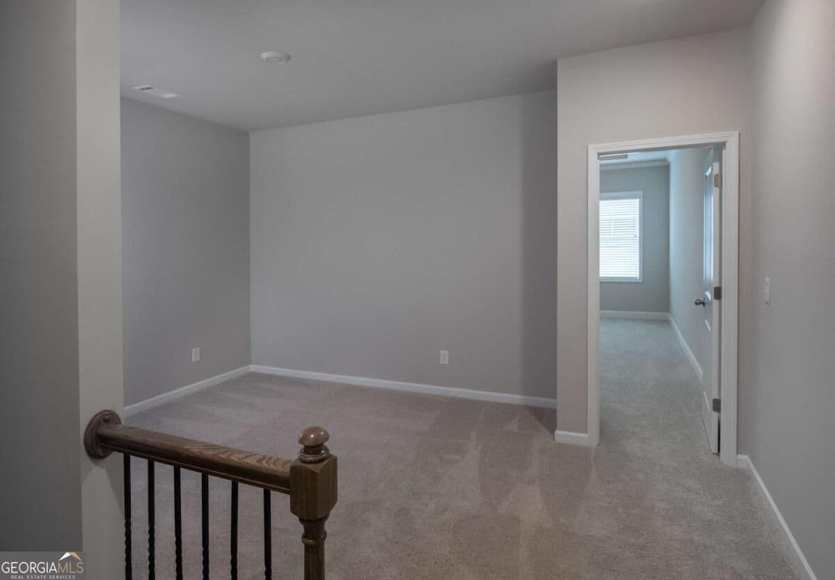3 bedroom, 2.5 bathroom, 2,100 sq ft townhouse for sale at 5357 Gray Birch Bend 91, Flowery Branch, GA 30542 — photo 7