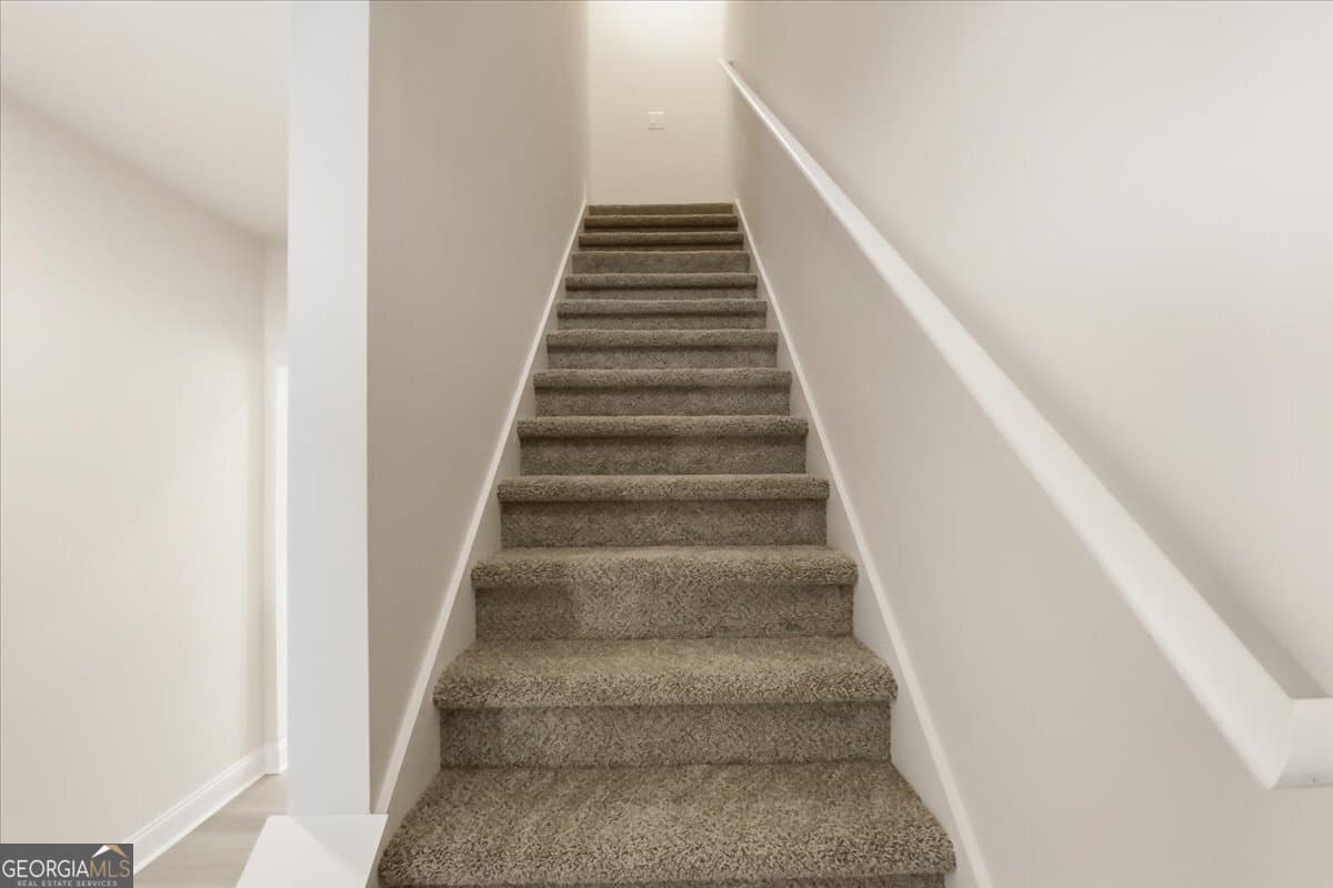 3 bedroom, 2.5 bathroom, 1,506 sq ft townhouse for sale at 63 Wright Street 71, Lavonia, GA 30553 — photo 7