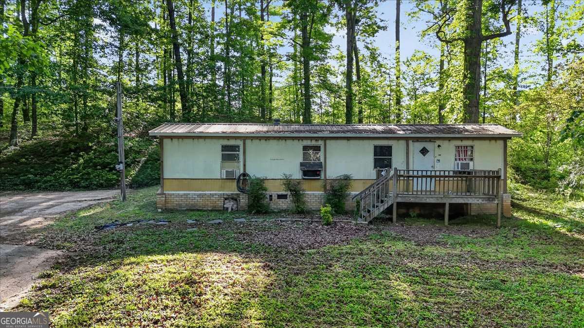 2 bedroom, 1 bathroom, 650 sq ft manufactured home,single family residence for sale at 2024 Ball Ground Highway, Canton, GA 30114