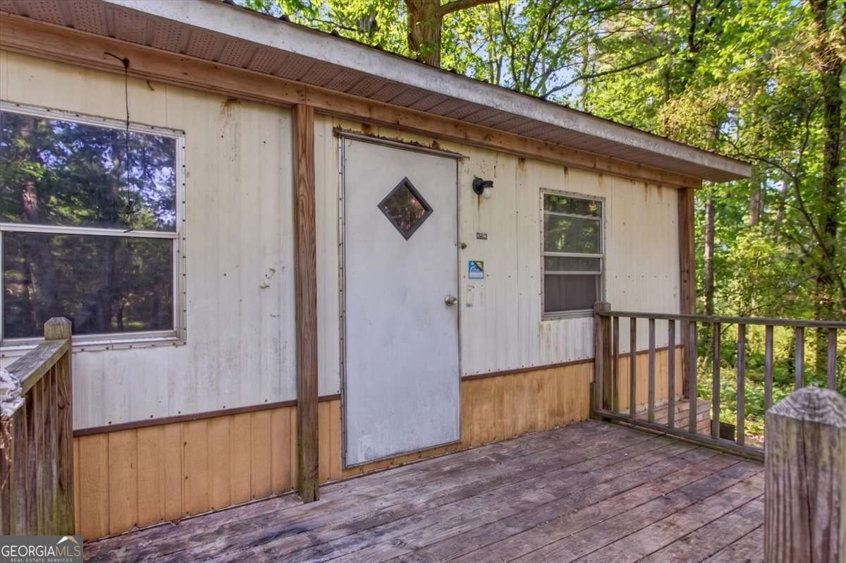 2 bedroom, 1 bathroom, 650 sq ft manufactured home,single family residence for sale at 2024 Ball Ground Highway, Canton, GA 30114 — photo 4