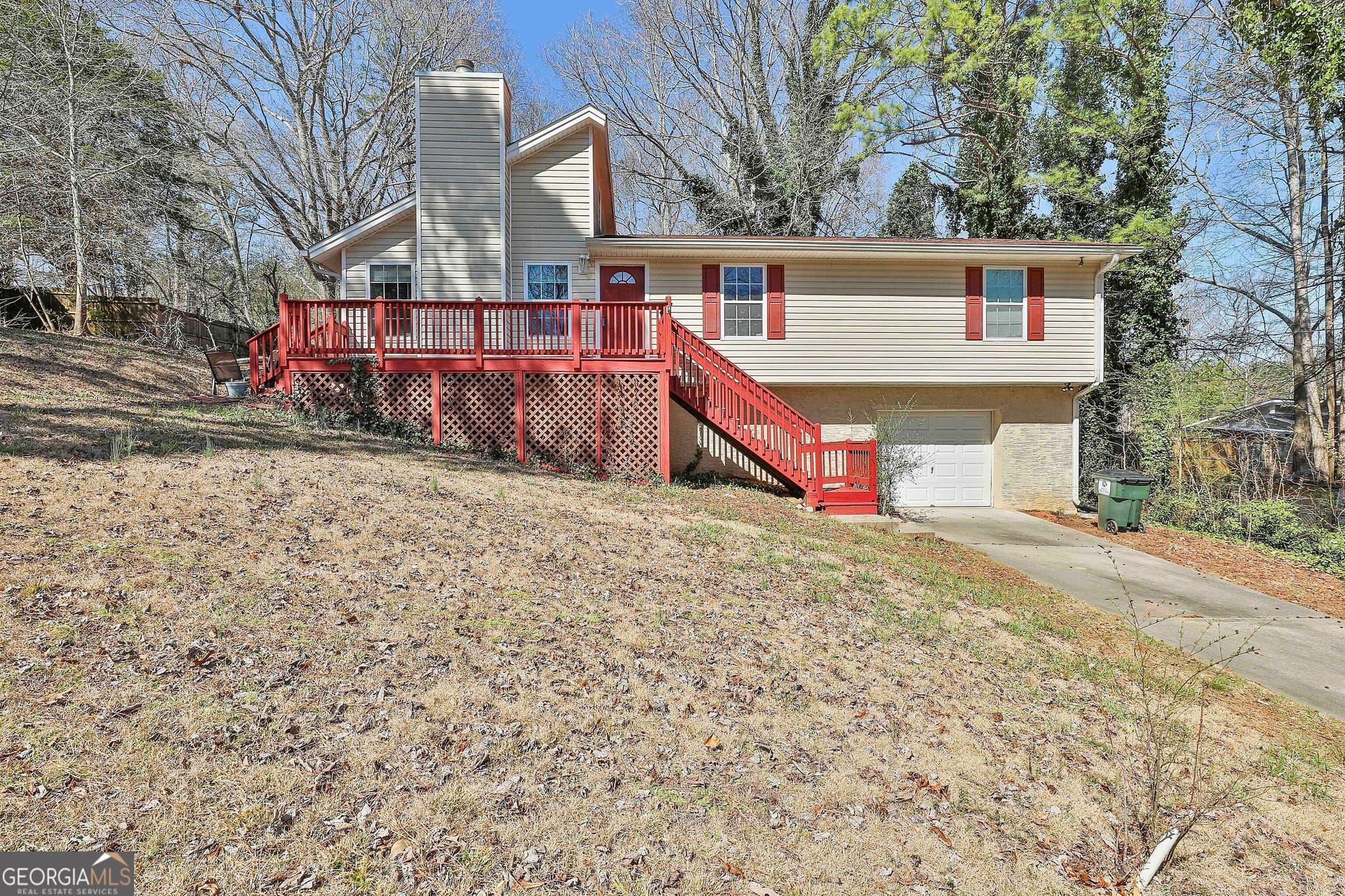 3 bedroom, 2 bathroom, 1,750 sq ft single family residence for rent at 29 Tinica Way, Newnan, GA 30263 for $1,600 a month — photo 1 of 12