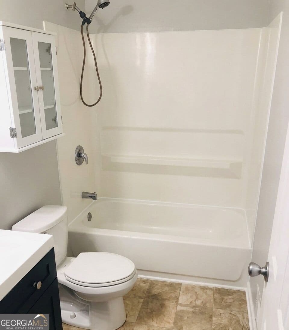 3 bedroom, 2 bathroom, 1,750 sq ft single family residence for rent at 29 Tinica Way, Newnan, GA 30263 for $1,600 a month — photo 9