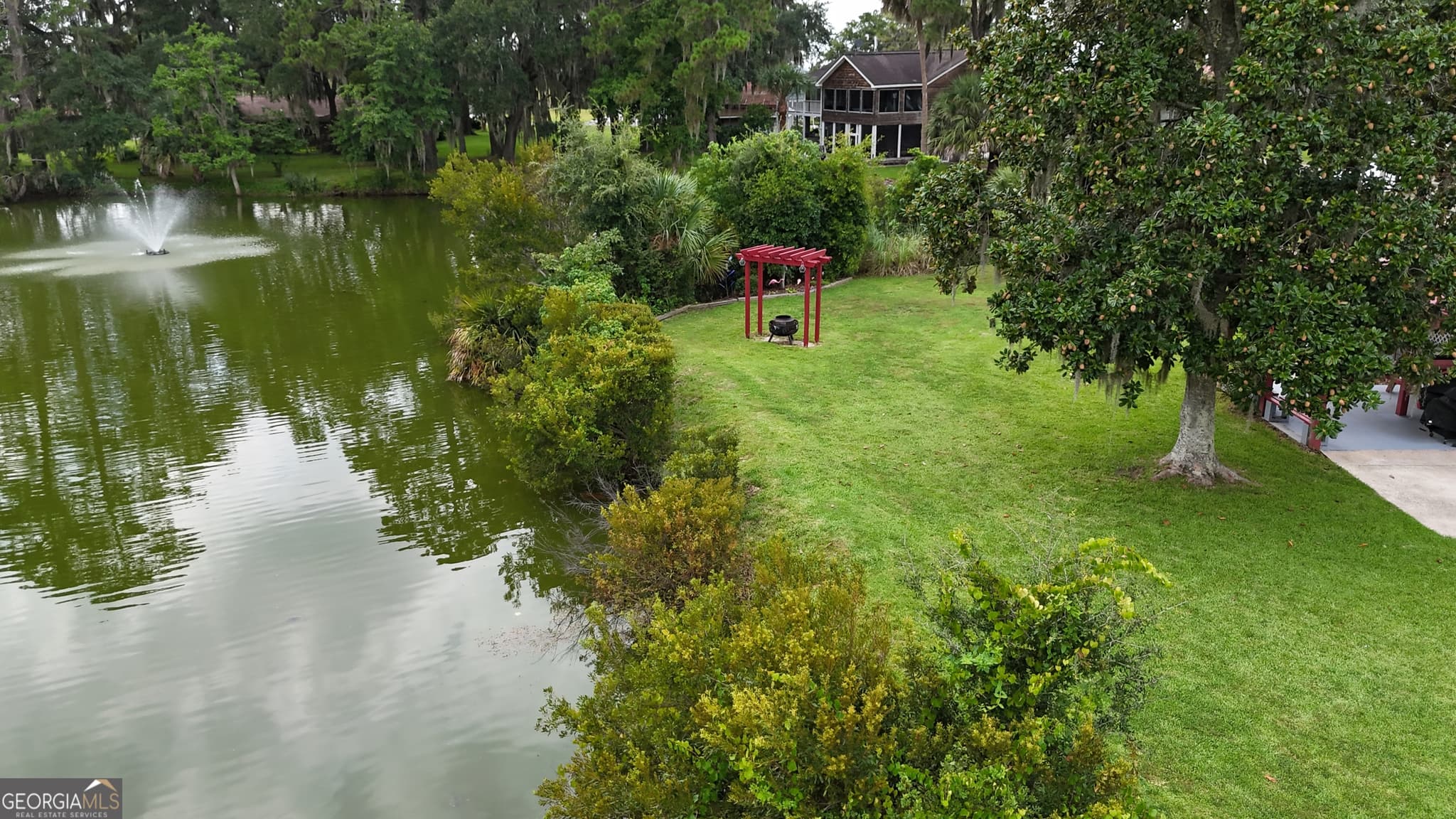 2 bedroom, 2 bathroom, 1,056 sq ft single family residence for sale at 276 Circle Drive, Midway, GA 31320 — photo 6