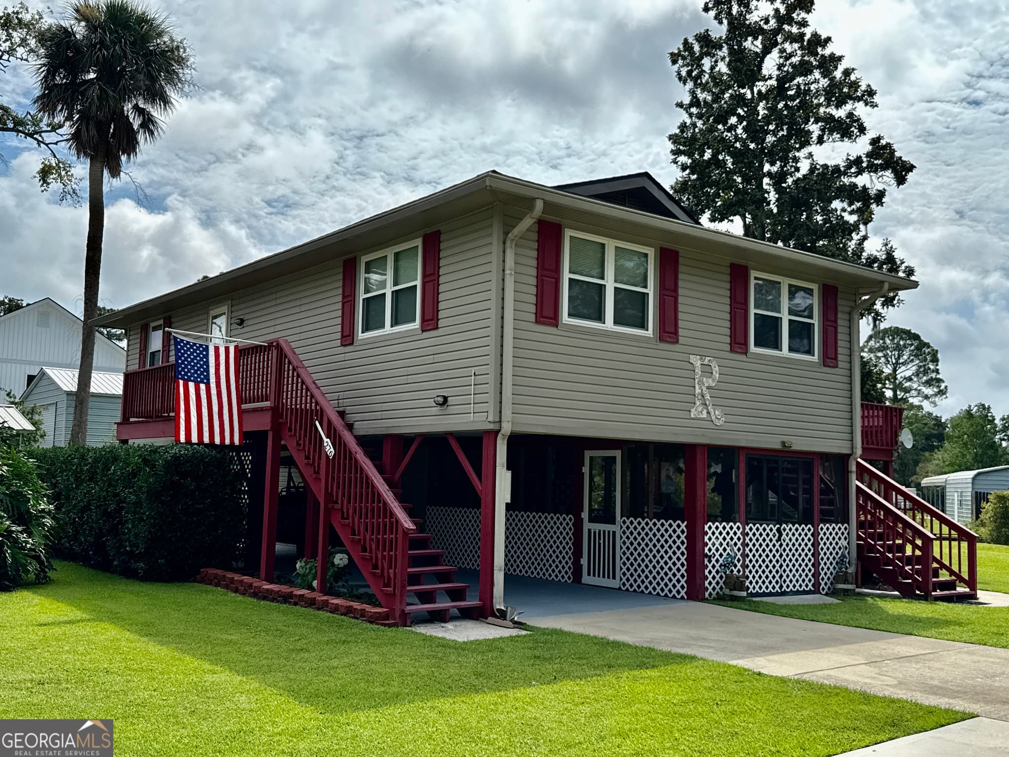 2 bedroom, 2 bathroom, 1,056 sq ft single family residence for sale at 276 Circle Drive, Midway, GA 31320 — photo 3