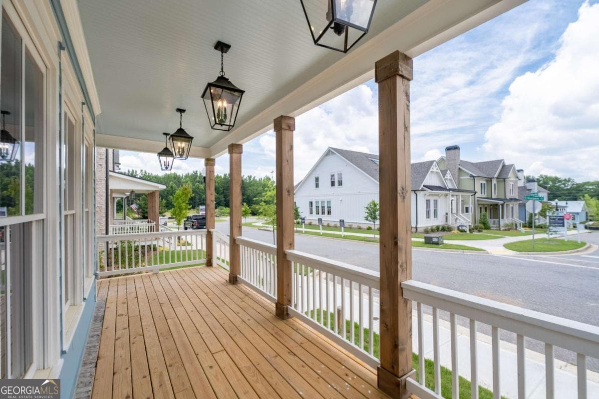 3 bedroom, 2.5 bathroom, 2,737 sq ft single family residence for sale at 1033 Crossroad Trail, Milton, GA 30004 — photo 6