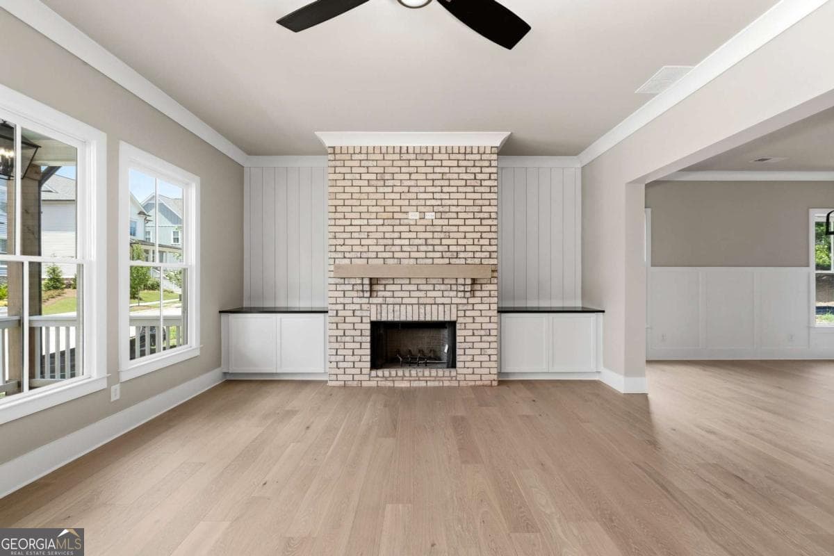 3 bedroom, 2.5 bathroom, 2,737 sq ft single family residence for sale at 1033 Crossroad Trail, Milton, GA 30004 — photo 9