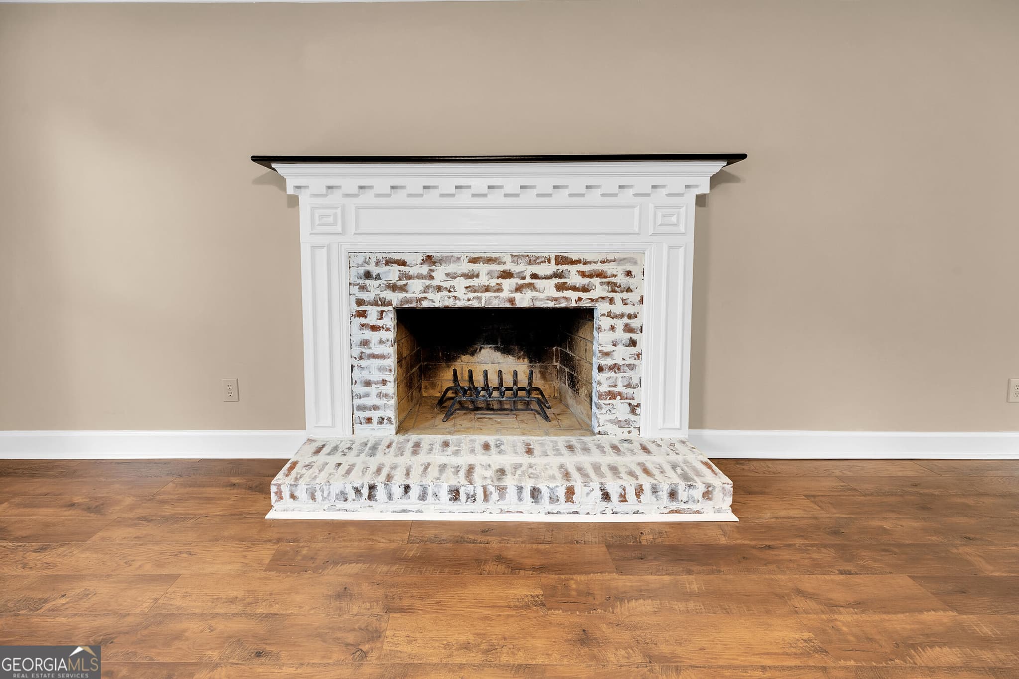 4 bedroom, 2.5 bathroom, 2,360 sq ft single family residence for sale at 4002 Camary Drive, Conyers, GA 30094 — photo 10