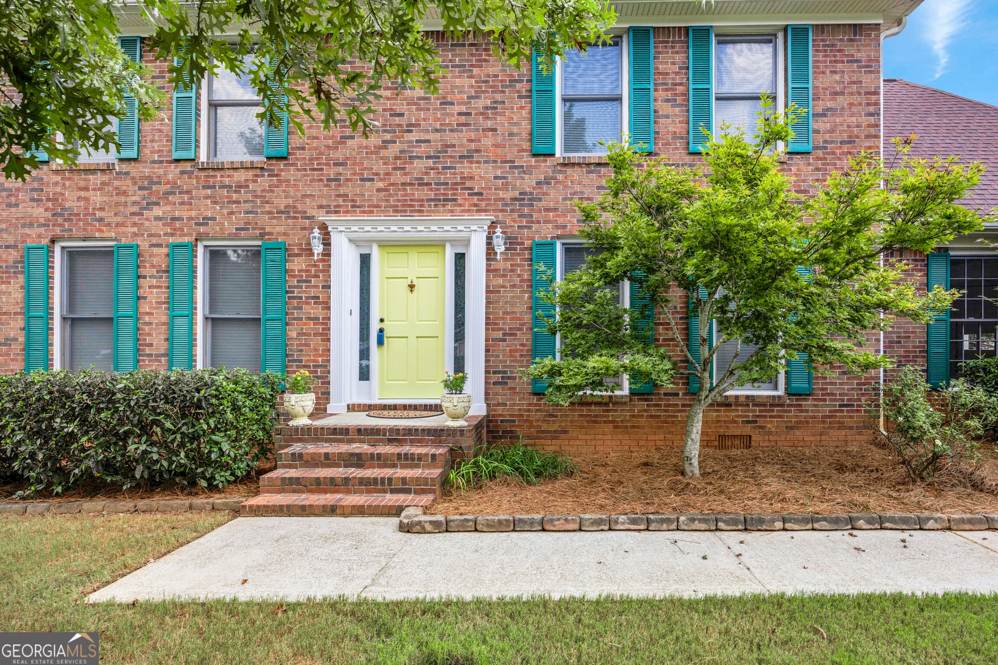 4 bedroom, 2.5 bathroom, 2,360 sq ft single family residence for sale at 4002 Camary Drive, Conyers, GA 30094 — photo 4